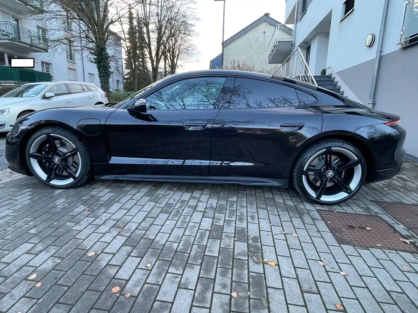 Porsche Taycan Taycan Turbo 680 ch Noir - 1
