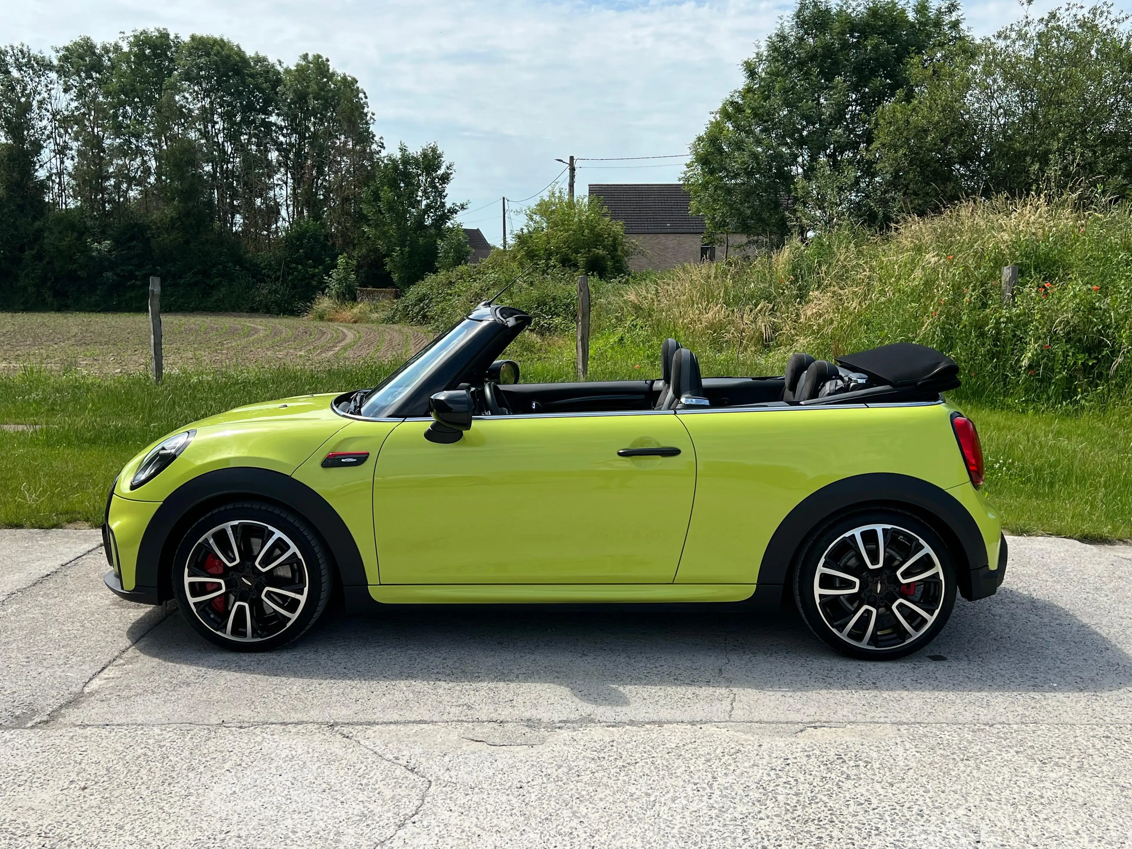 MINI John Cooper Works Cabrio Mini Cabriolet 2.0 John Cooper Works — photo 15