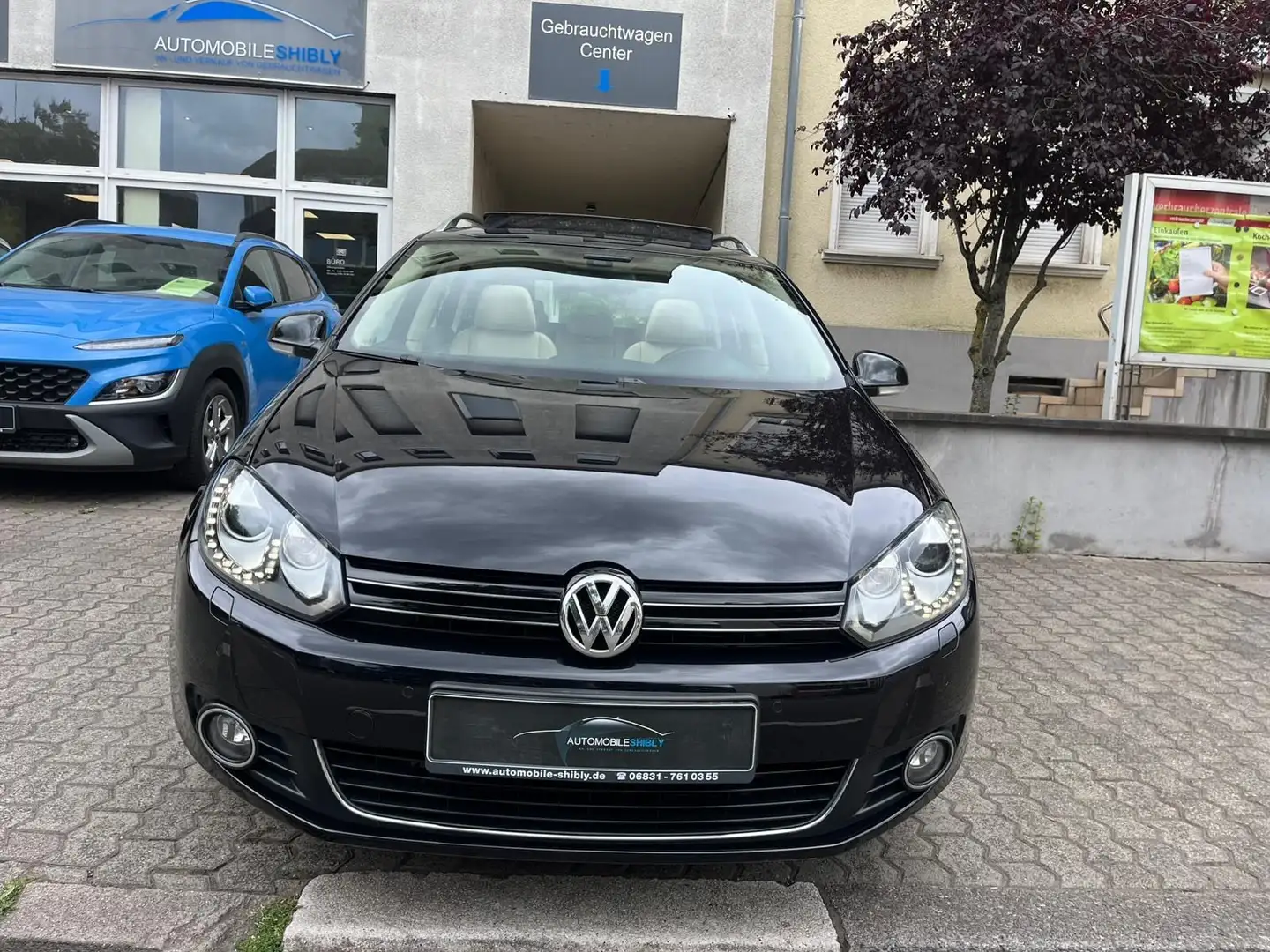Volkswagen Golf VI 2,0TDI Highline Automatik,Leder,PANORAMA Schwarz - 2
