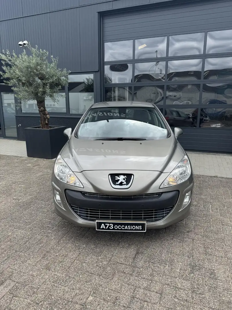 Peugeot 308 1.6 VTi XS Grijs - 2