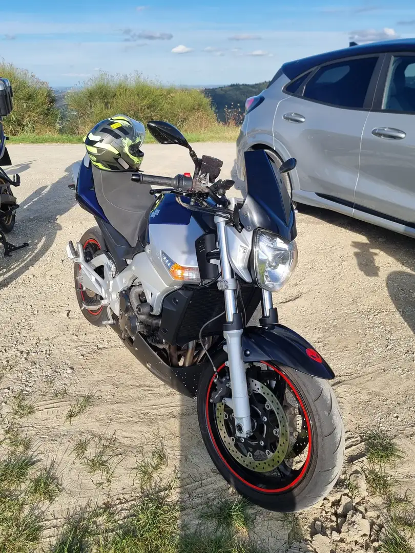 Suzuki GSR 600 Azul - 1