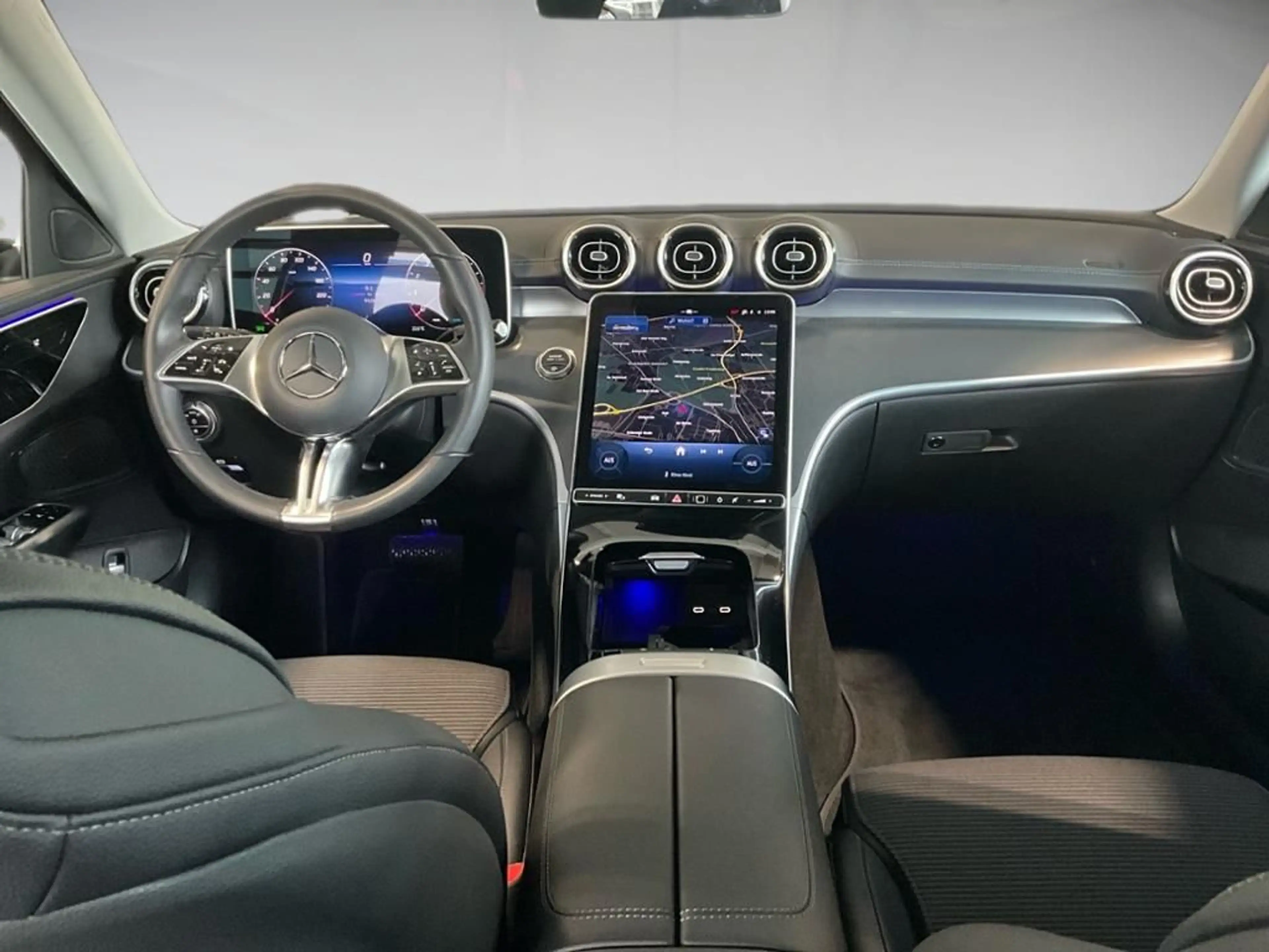 Mercedes-Benz C 180 T Avantgarde AHK AUT Kam. KeyLess KlimaA — photo 14