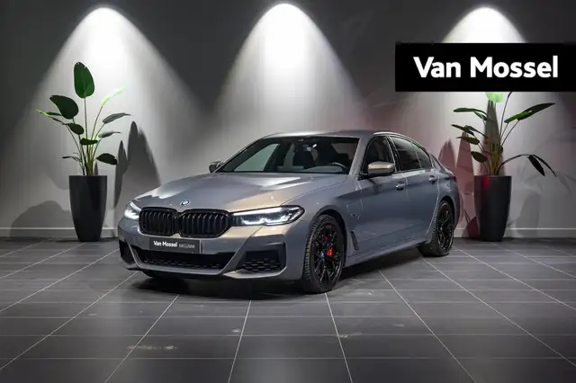BMW 545 5-serie 545e xDrive M SPORT