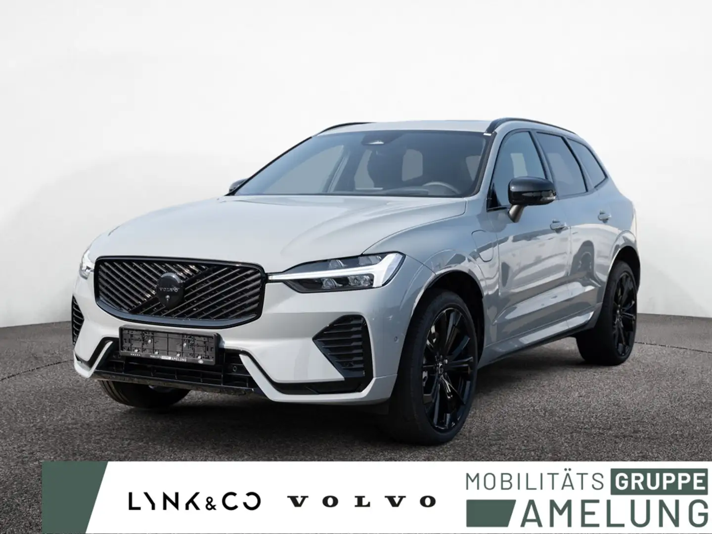 Volvo XC60 T8 AWD Plus Black Plug-In LED PANO 360° Grau - 1