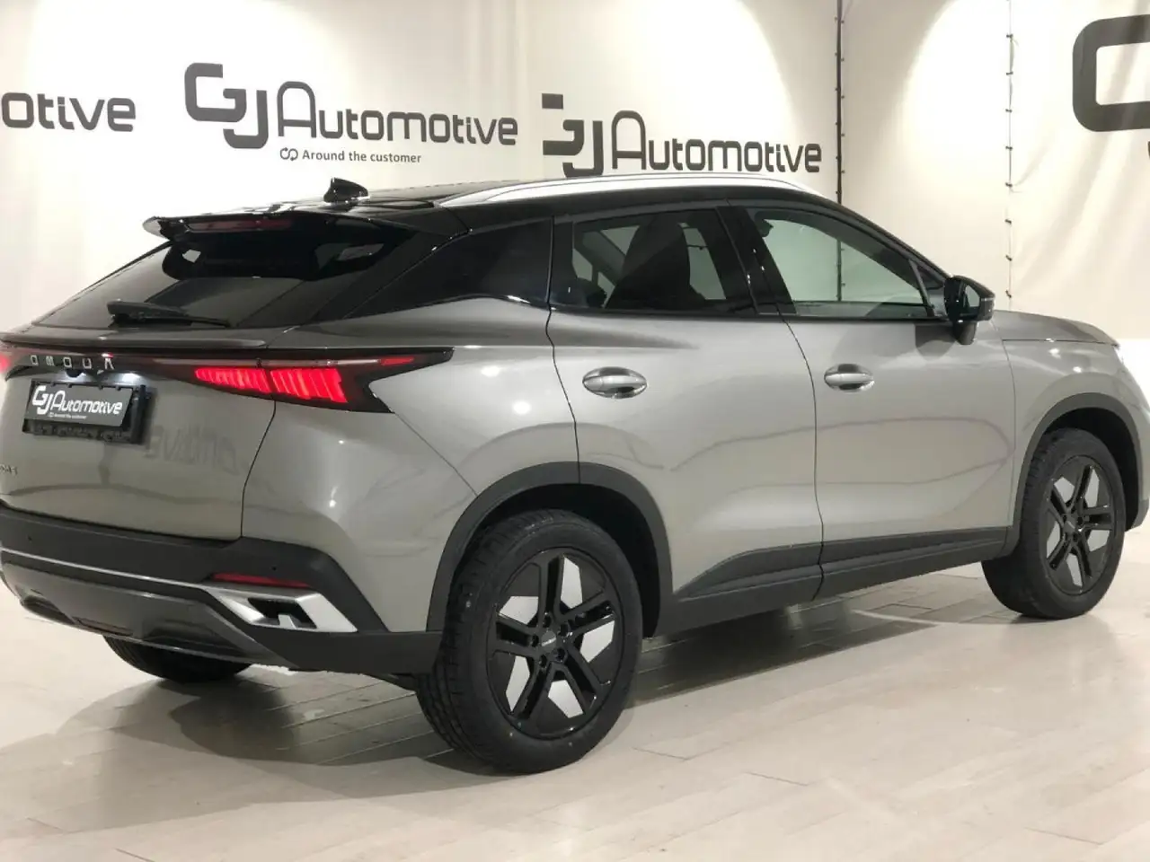 OMODA 5
