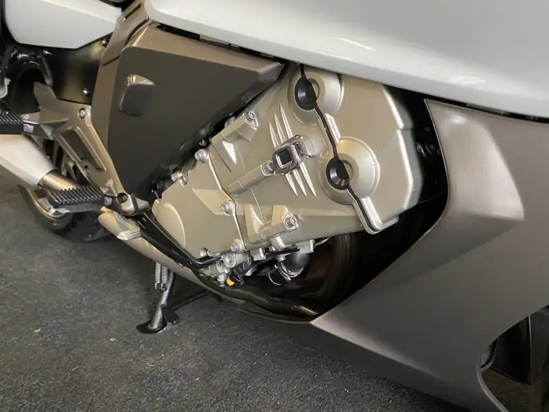 BMW K 1600 GT - foto 6