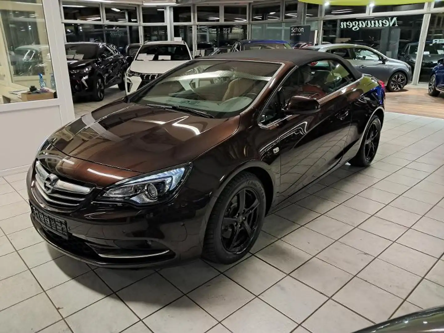 Opel Cascada 1.6T Innovation Braun - 1