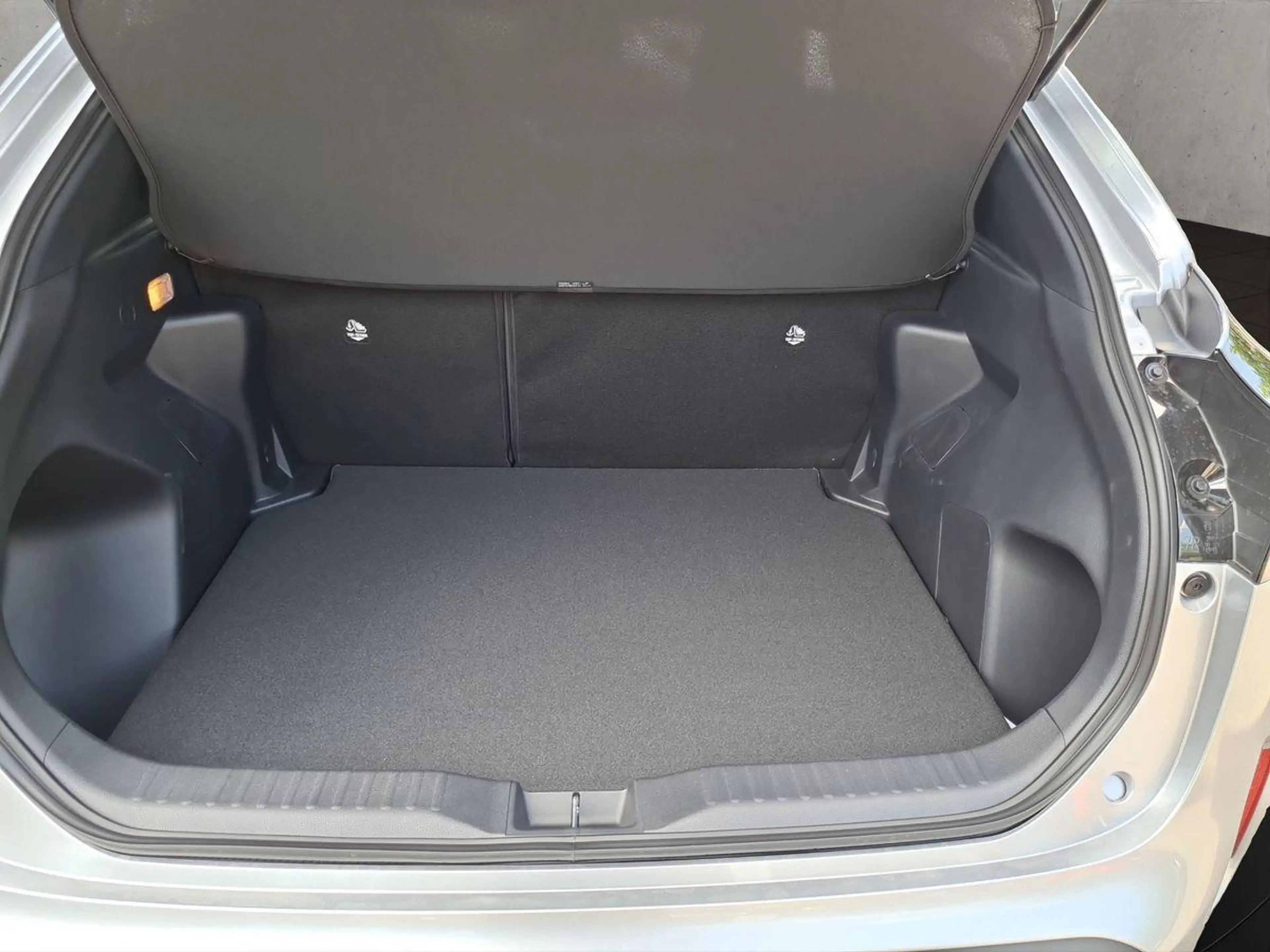Toyota Yaris Cross Teamplayer AHK+Allwetter+EPH+SHZ uvm. — photo 14