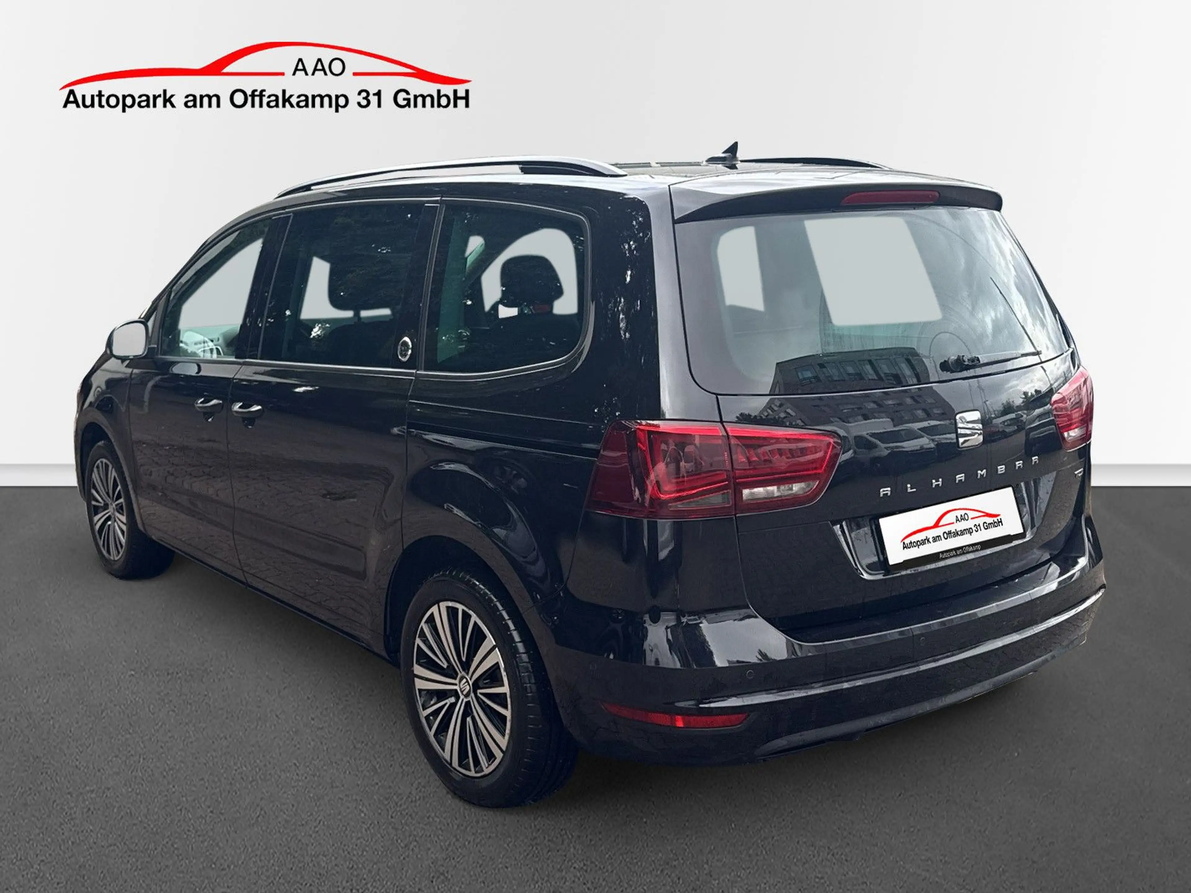 SEAT Alhambra 20th Anniversary *CAM *Pano *AppleCar — photo 2