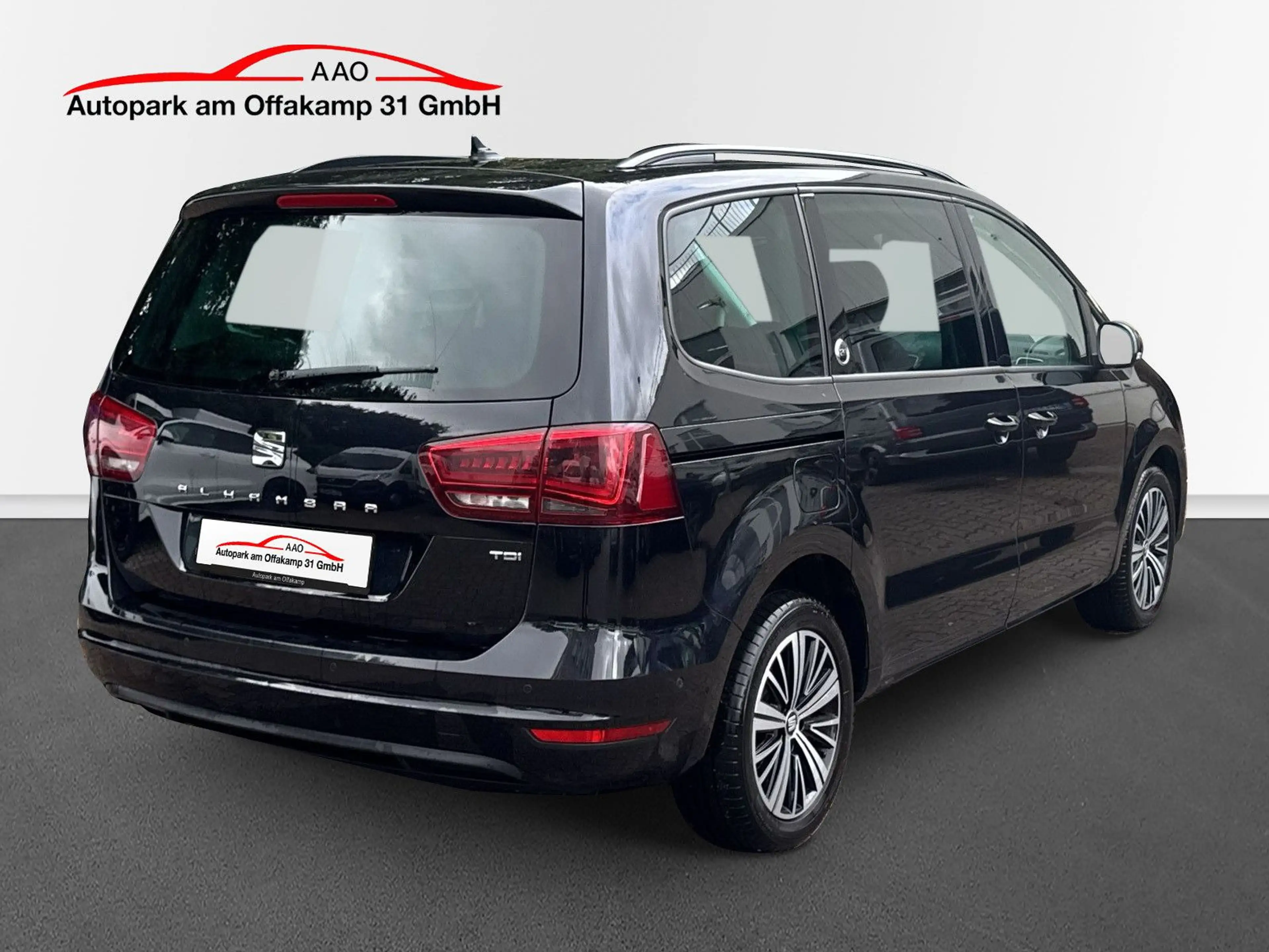 SEAT Alhambra 20th Anniversary *CAM *Pano *AppleCar — photo 4