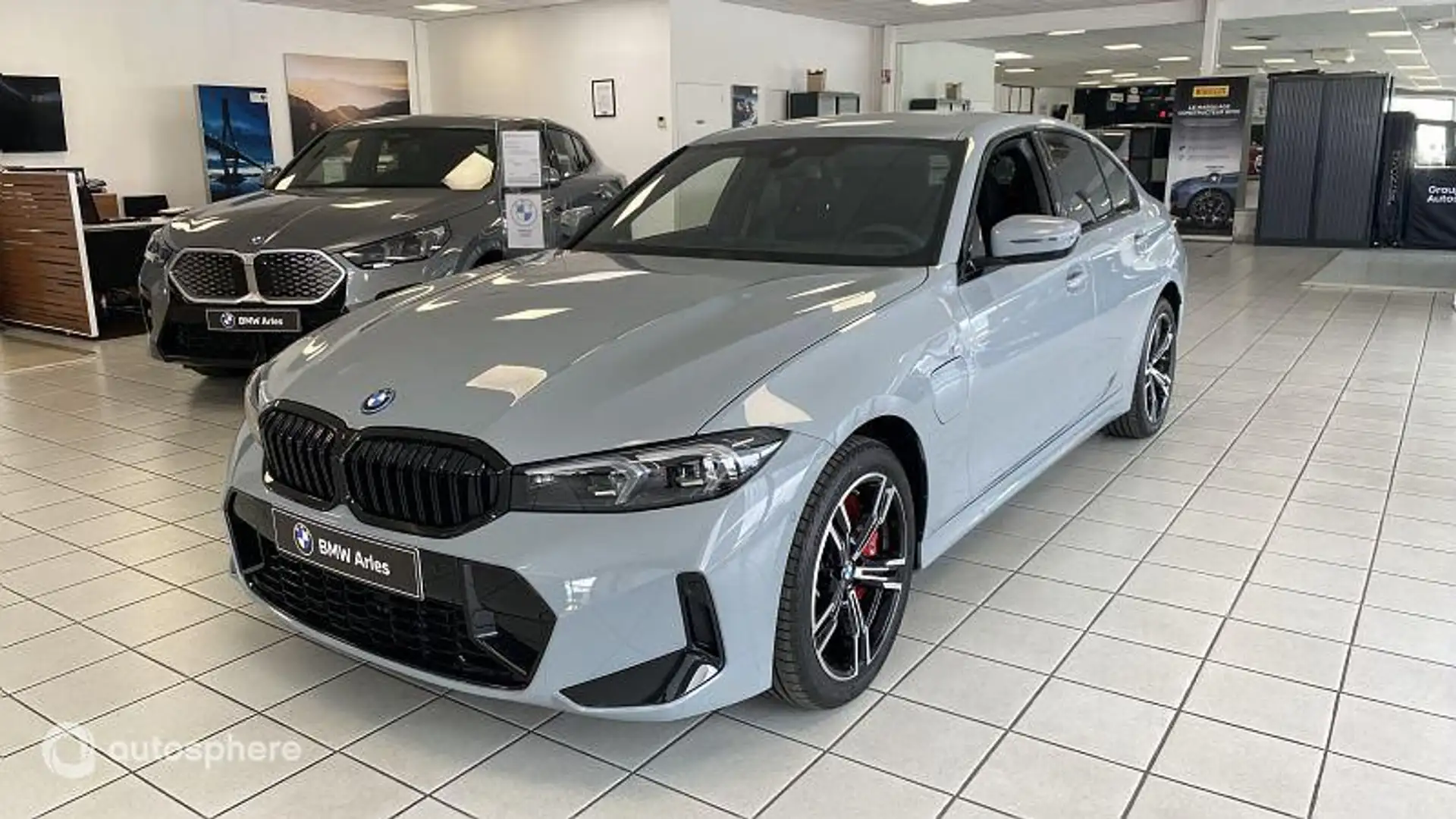 BMW 330 330eA 292ch M Sport - 1