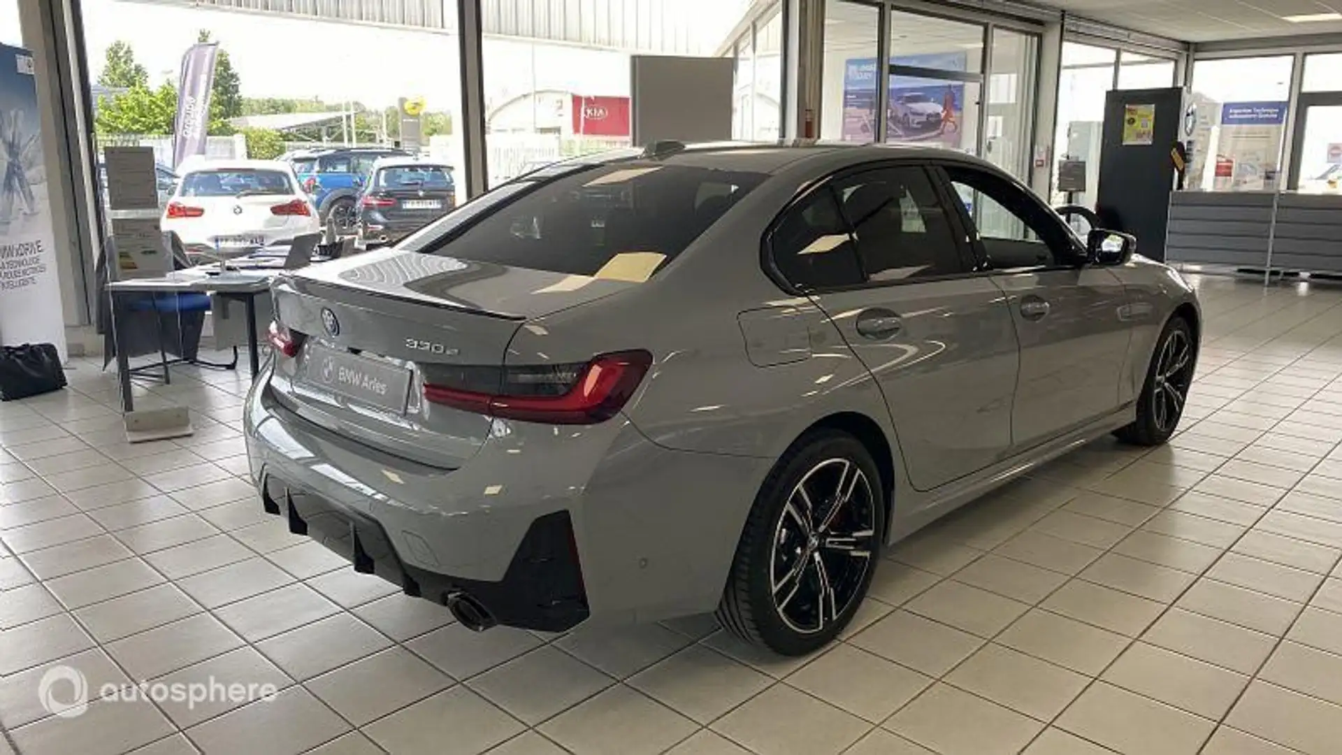 BMW 330 330eA 292ch M Sport - 2