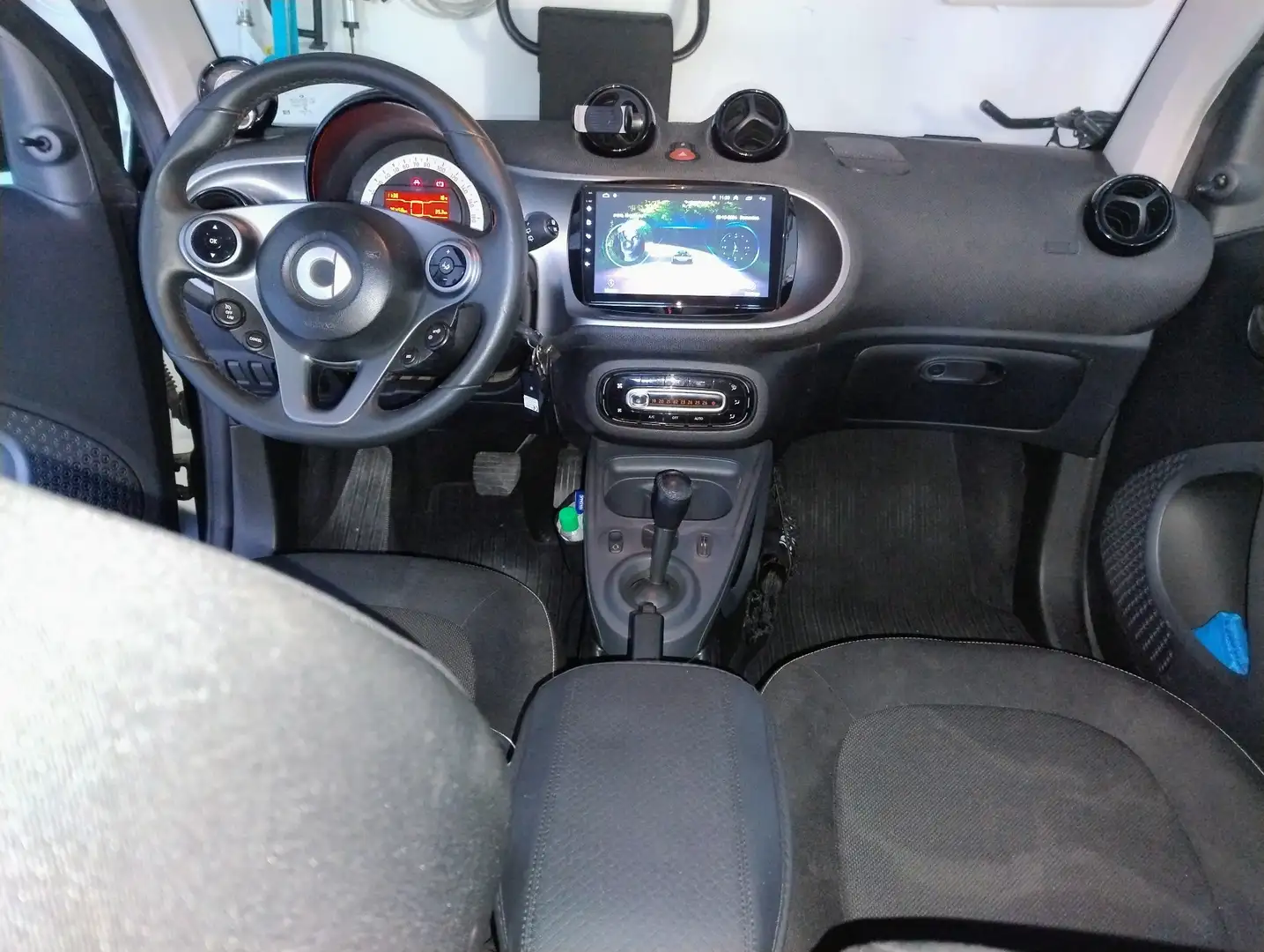 smart forTwo 1.0 cc 71cv 2018 - 1