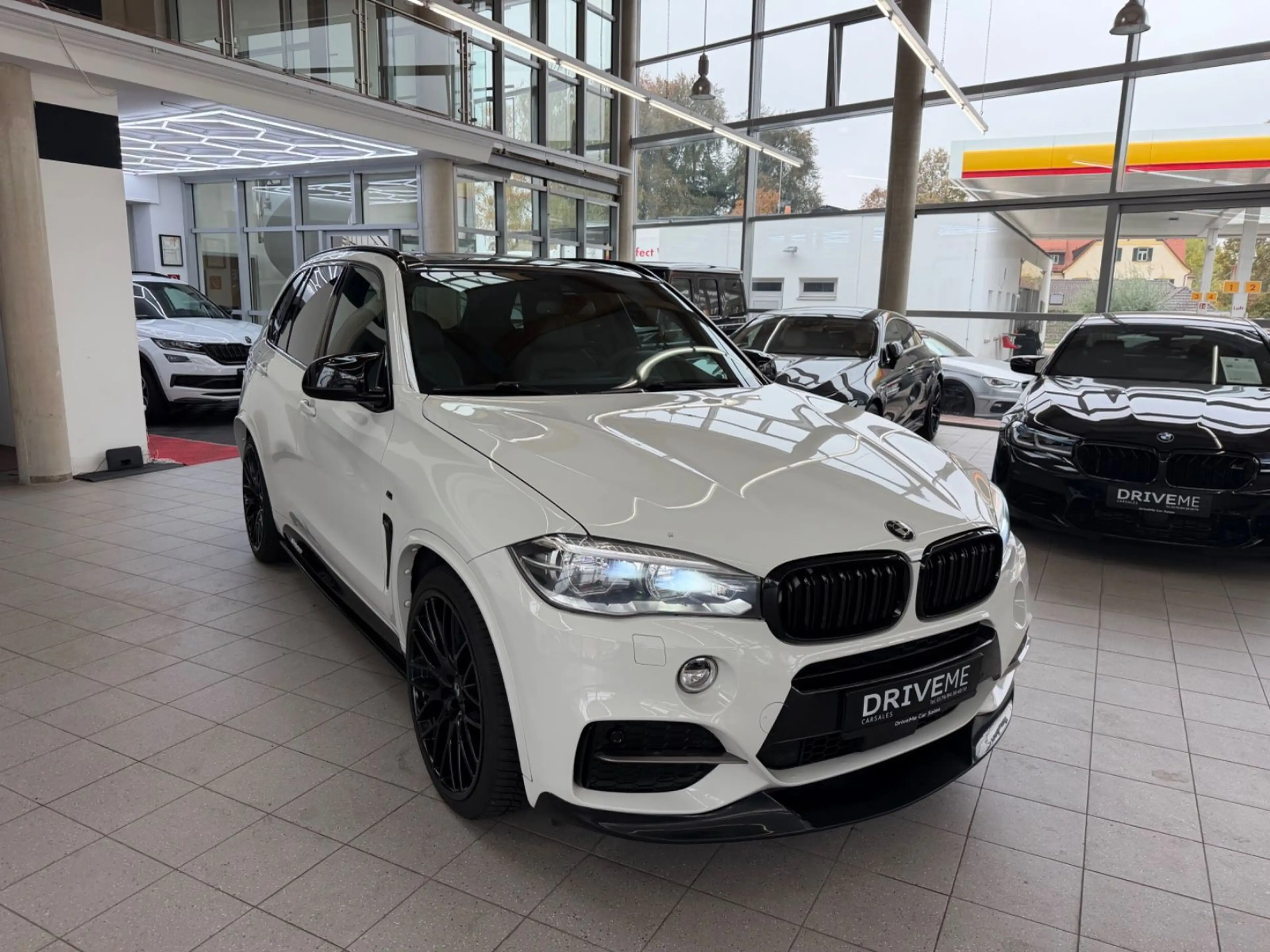 BMW X5 xDrive 30 d M-Sport LED Virtual ACC KAM HUD — photo 4