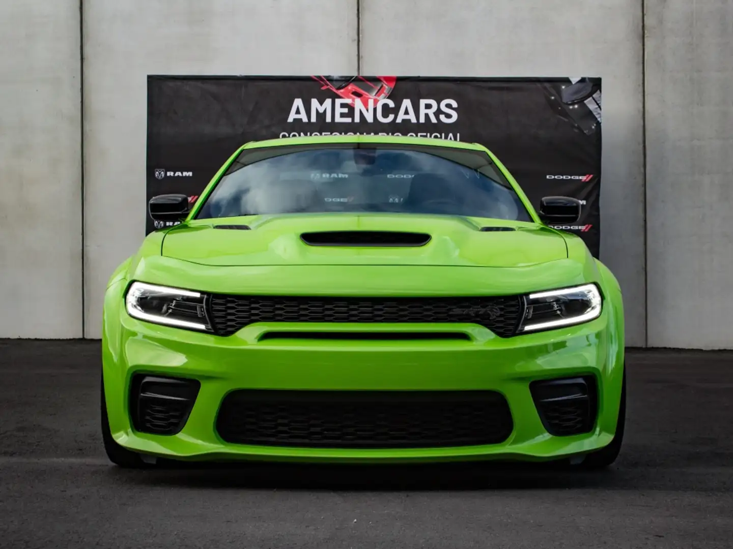 Dodge Charger SRT Hellcat Jailbreak WB 6.2 HEMI V8 Supercharged Verde - 1