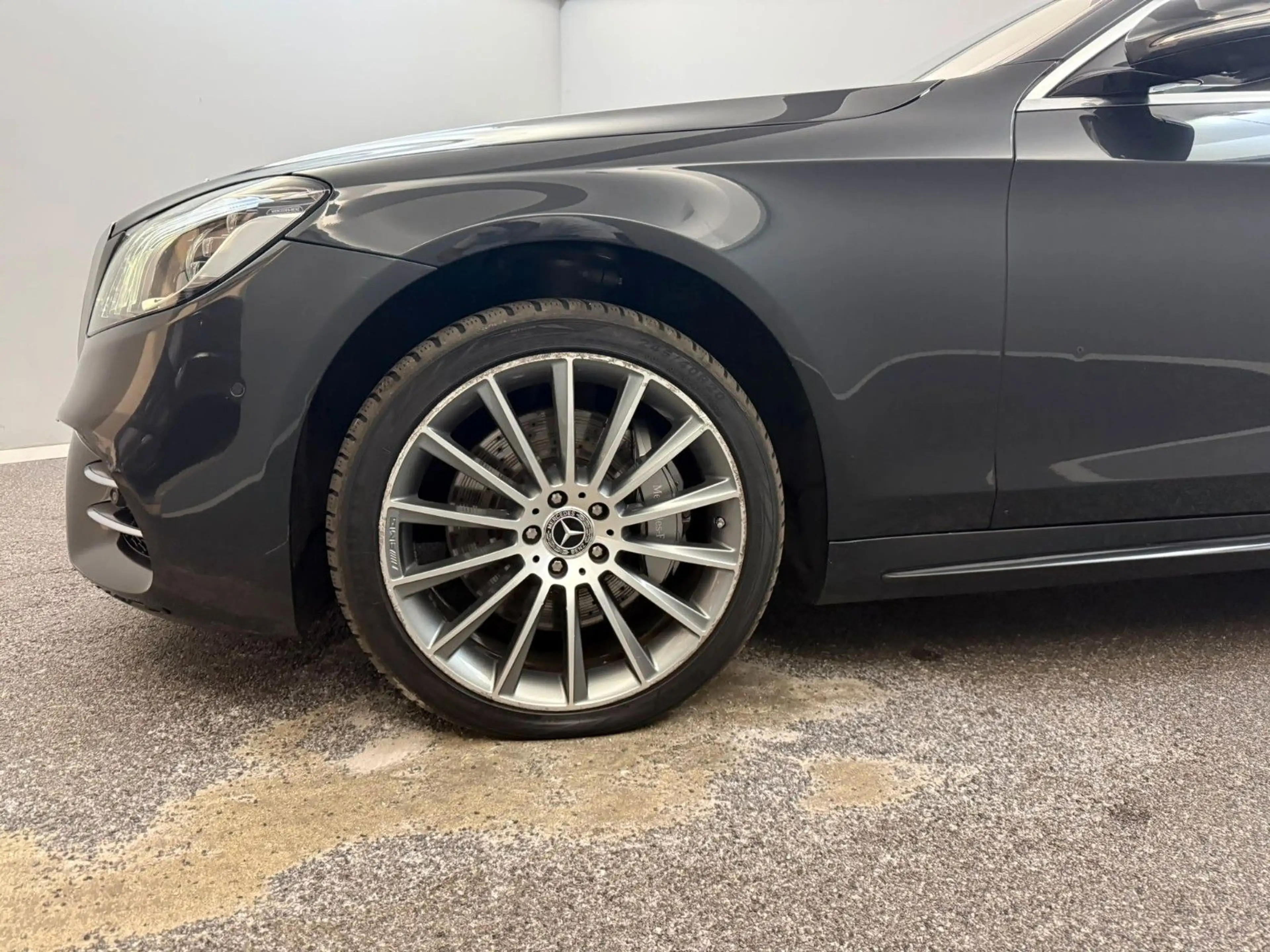 Mercedes-Benz S 400 S400d 4M Lang AMG Line SITZK*3xTV*PANO*BEAM*BURM — photo 5