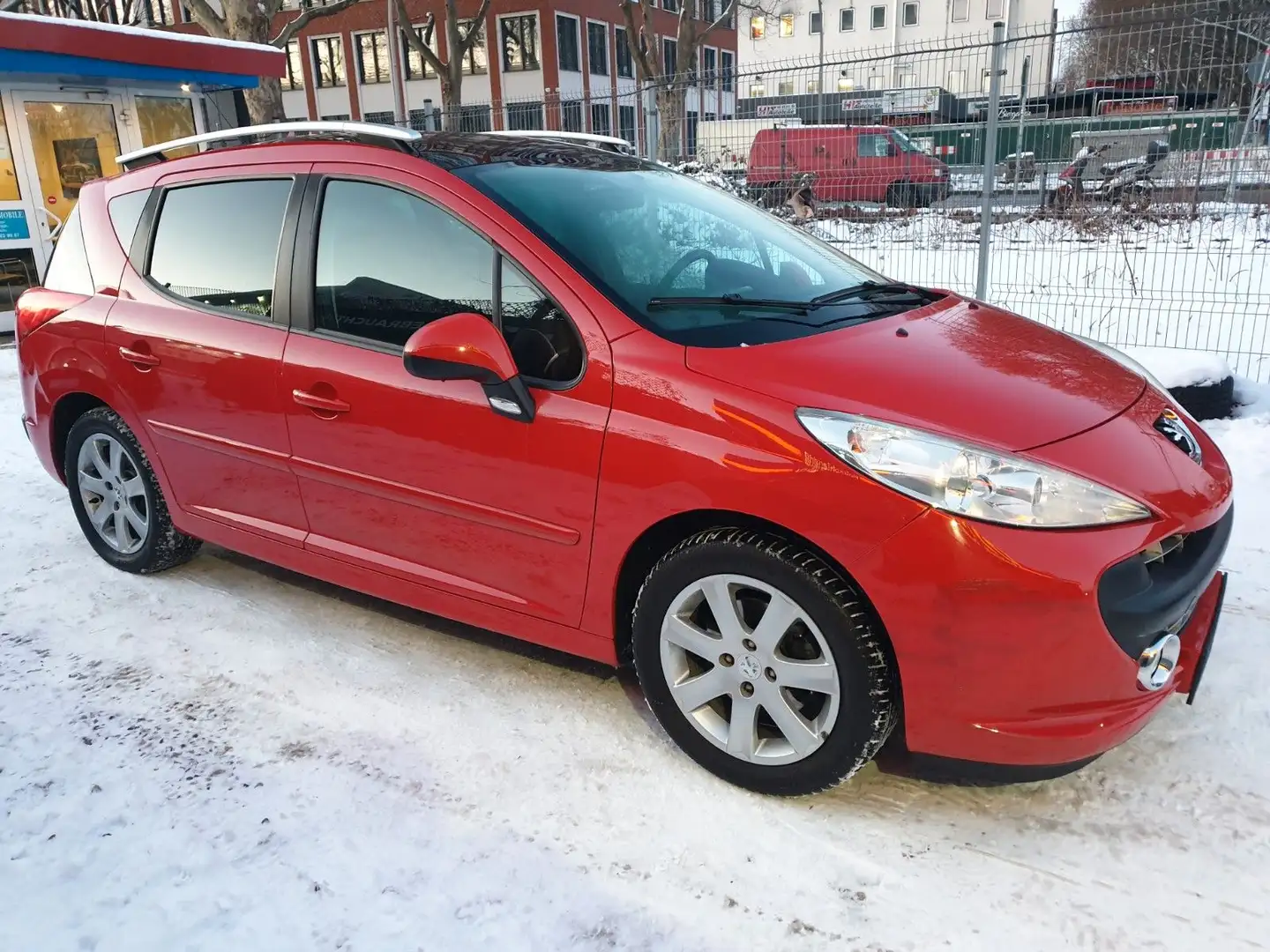 Peugeot 207 SW Sport 120 VTi*2-Hand*TÜV-Neu* Rot - 2