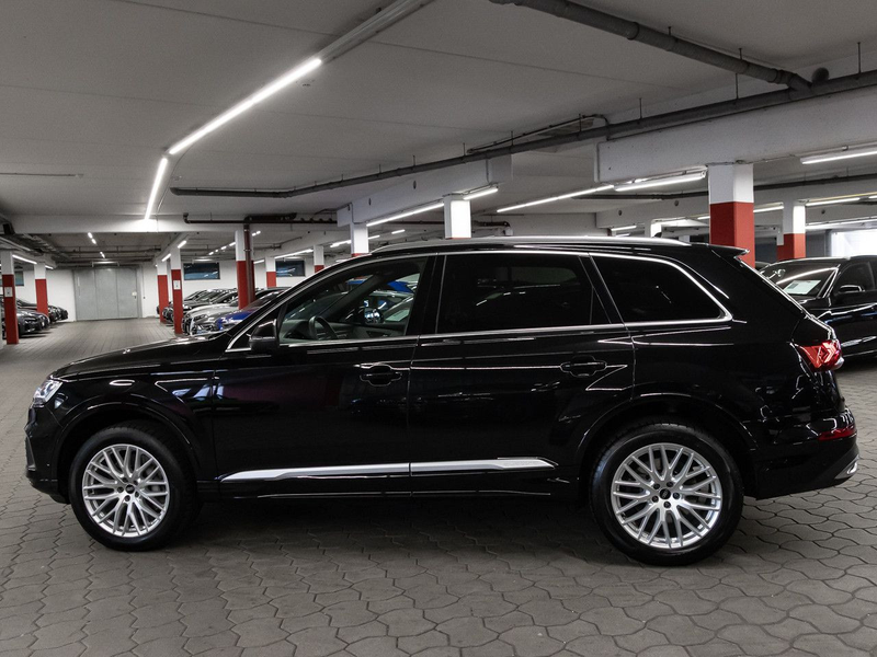 Audi Q7 45 TDI quattro S line Pano Keyless Navi 20'' — photo 3
