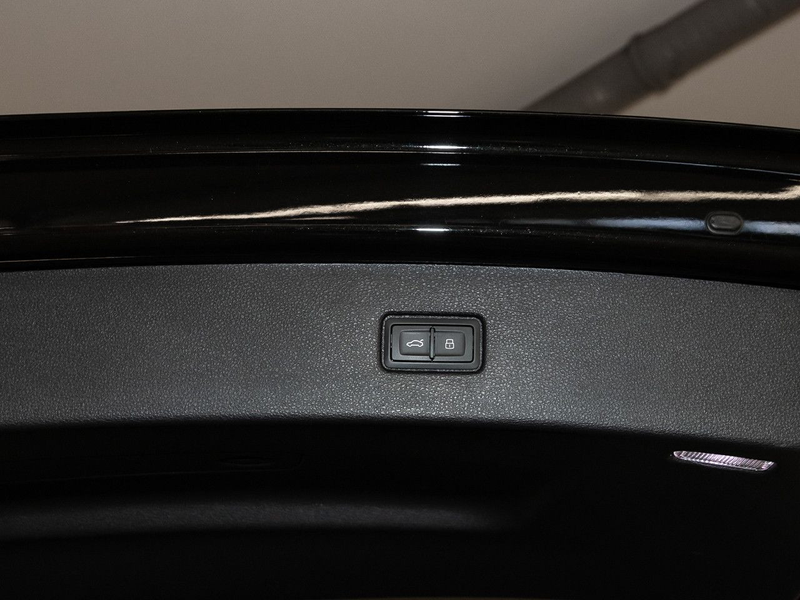 Audi Q7 45 TDI quattro S line Pano Keyless Navi 20'' — photo 9