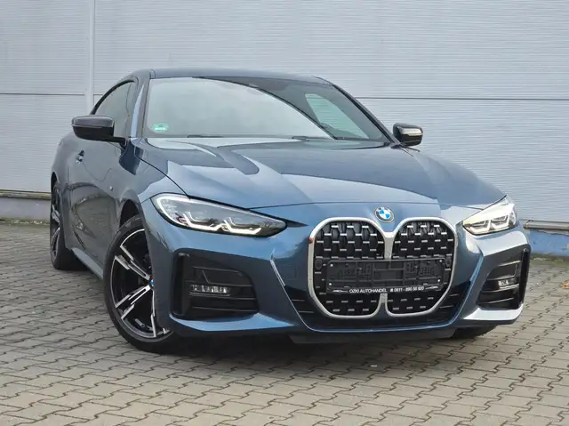 BMW 420 i Coupe M Sport (Arctic Race Blue)