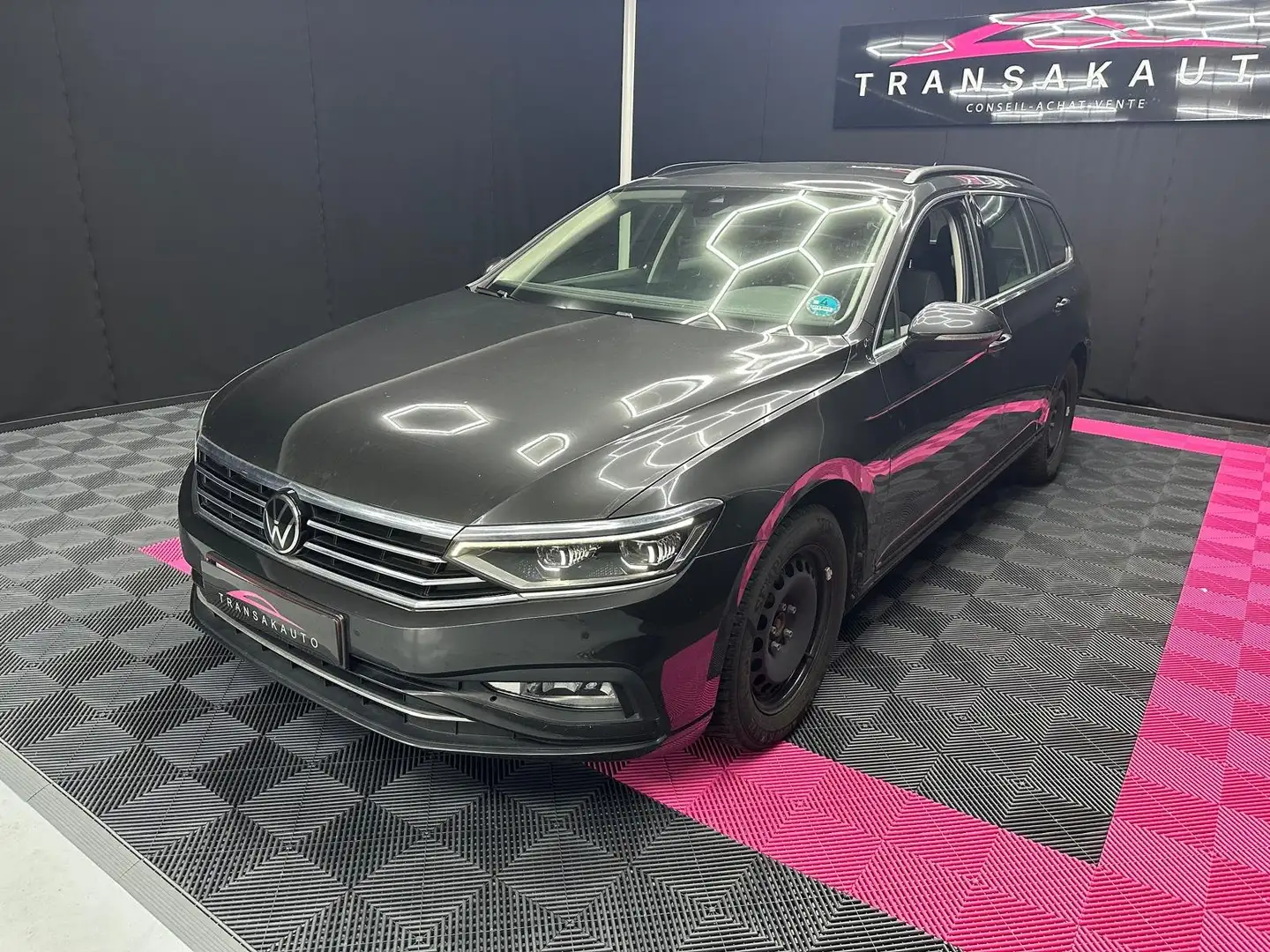 Volkswagen Passat Passat Variant 2.0 TDi DSG GARANTIE 1 AN Zwart - 2