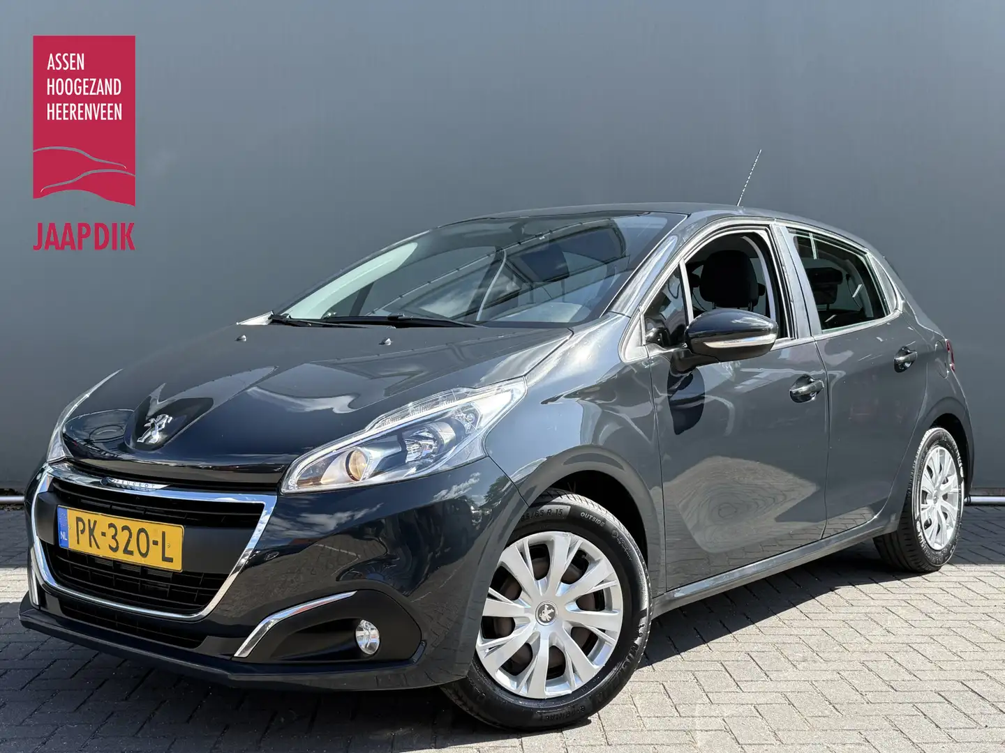 Peugeot 208 BWJ 2017 1.2 PureTech 82 PK Blue Lion TREKHAAK | A Grijs - 1