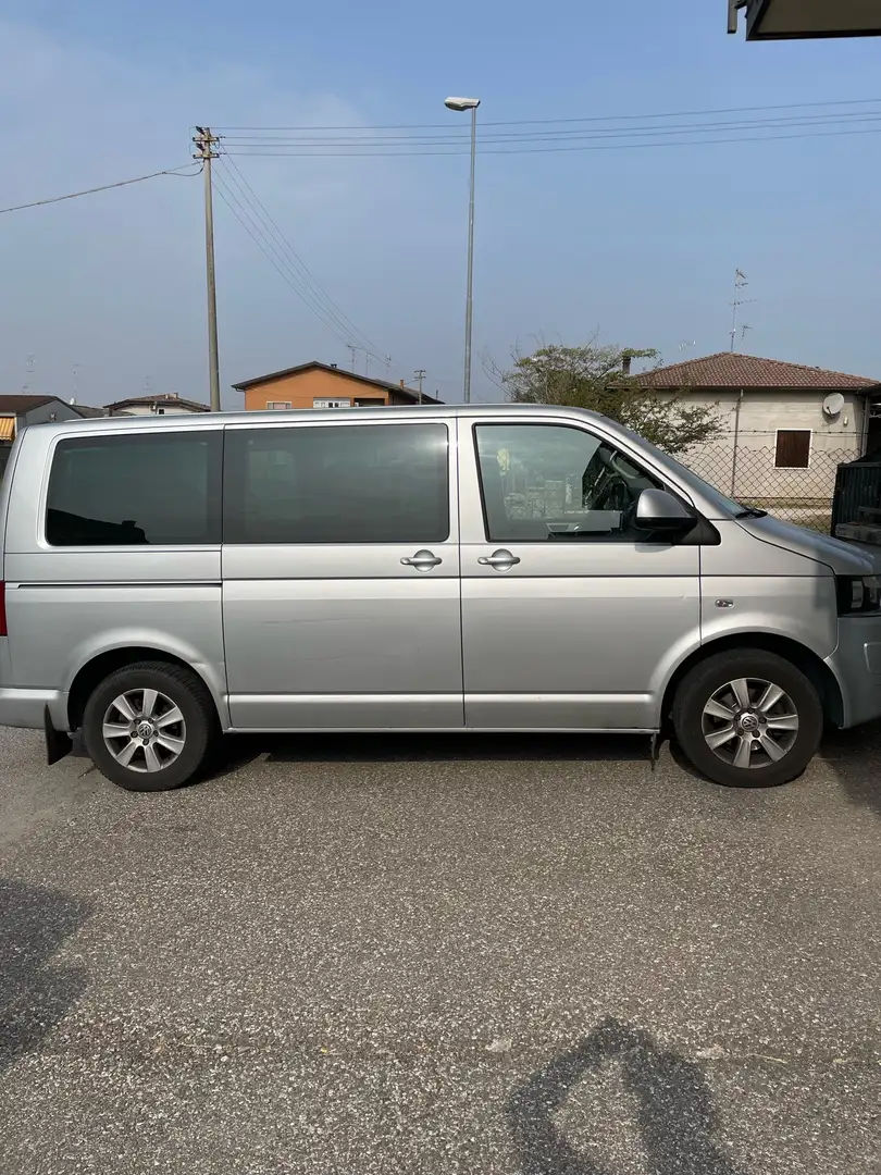 Volkswagen T5 Multivan 2.0 tdi Comfortline 140cv dsg Argintiu - 2