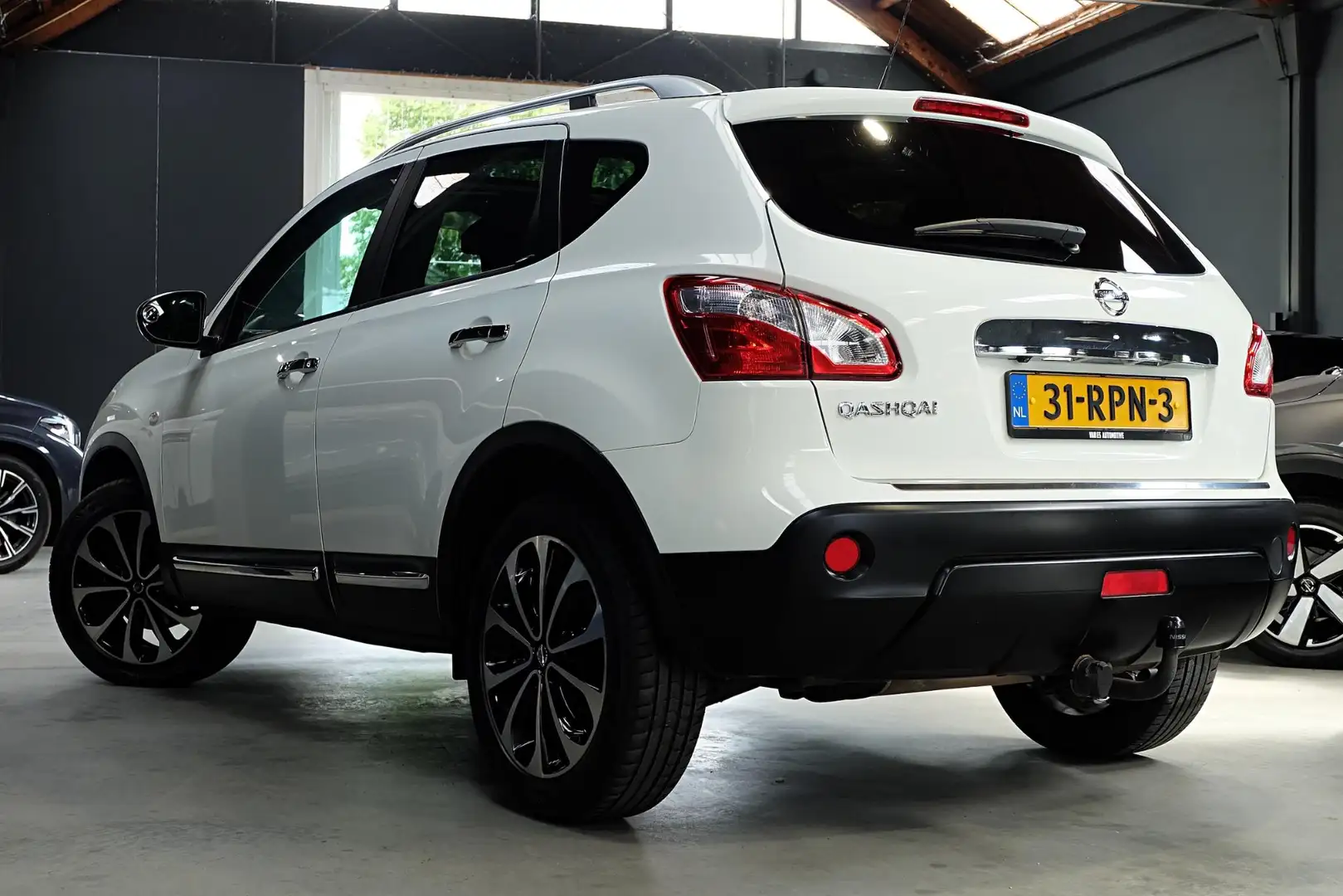 Nissan Qashqai 1.6 Connect Edition / Panodak / Camera / Trekhaak Blanc - 2