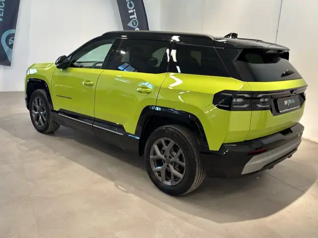 Jeep Compass view 6