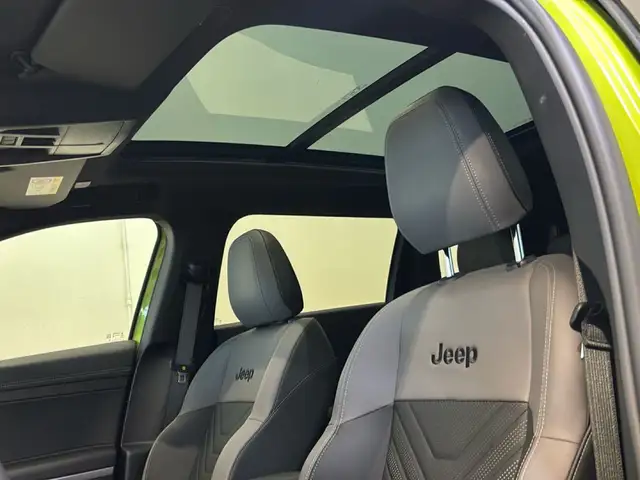 Jeep Compass view 9