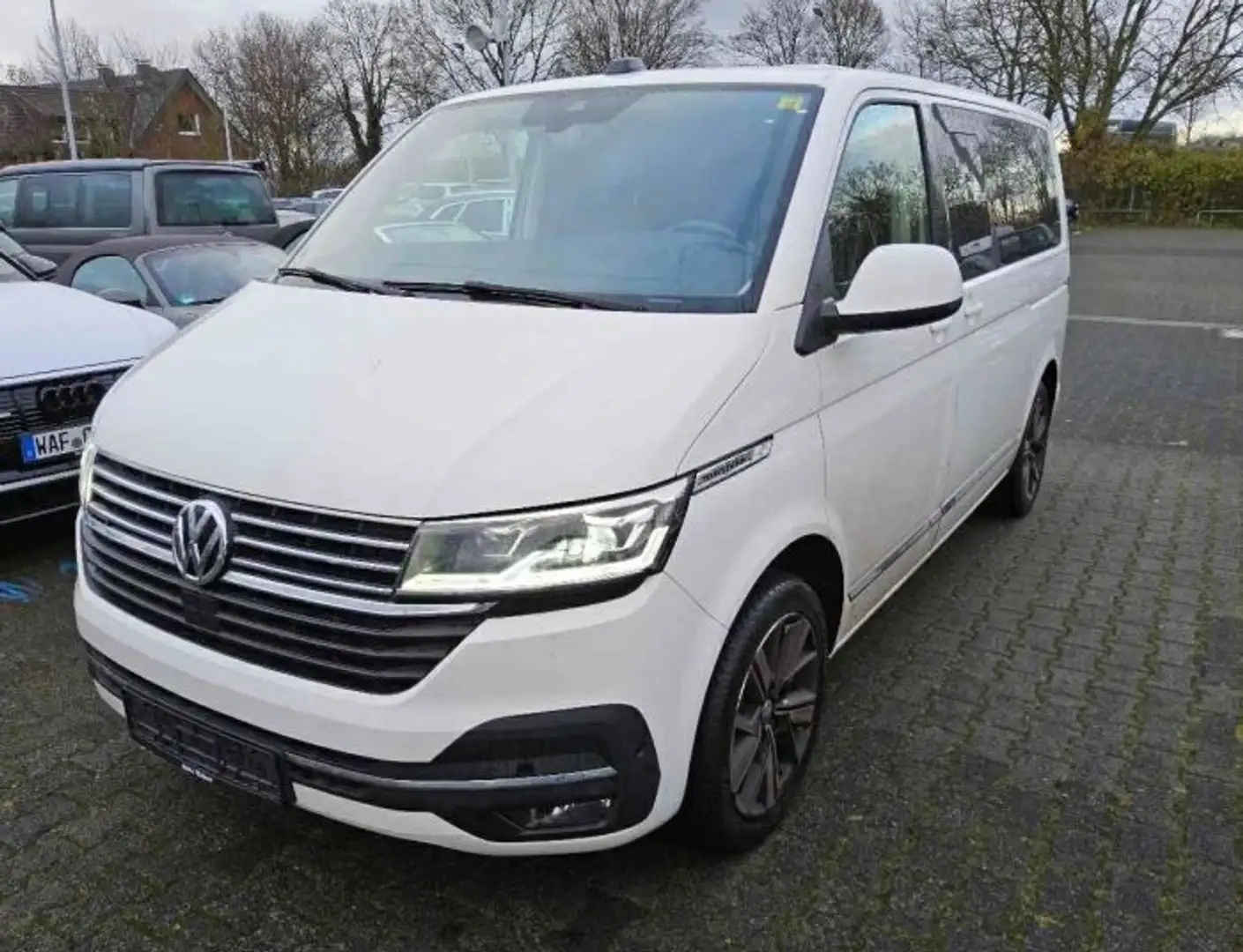 Volkswagen T6 Multivan T6.1 TDI Multivan Generation SIX 4MOTION DSG Weiß - 1