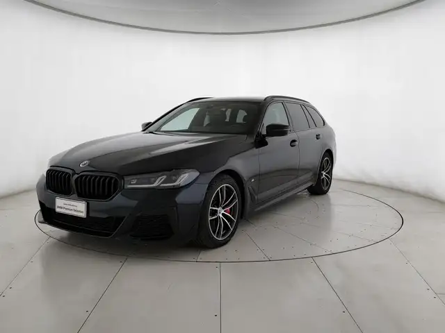 BMW 540 540d Touring mhev 48V xdrive Msport auto