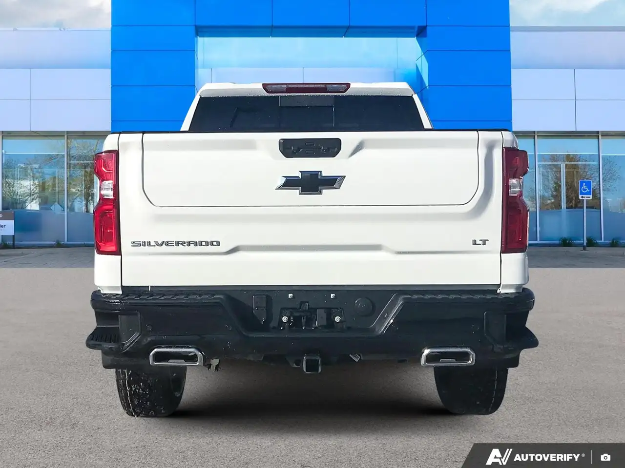Chevrolet Silverado 1500 снимка Chevrolet Silverado 1500