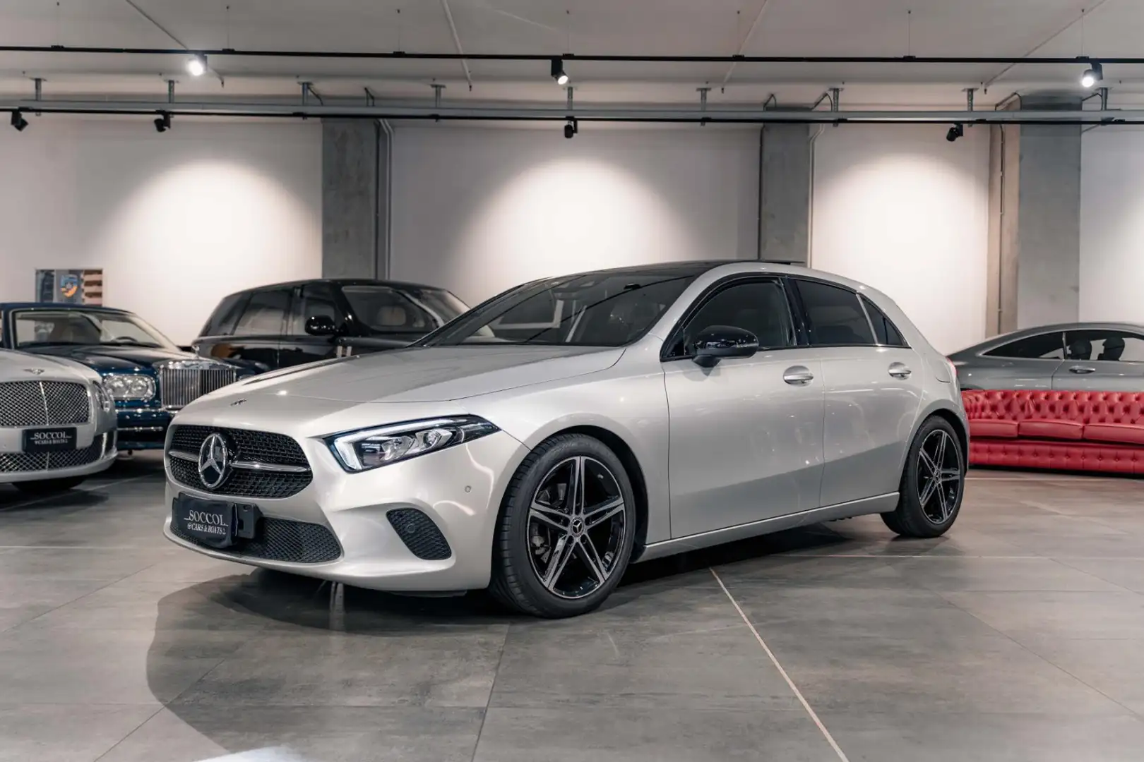 Mercedes-Benz A 180 Automatic Sport*AUTOMATICA*TETTO APRIBILE*18" Argento - 1