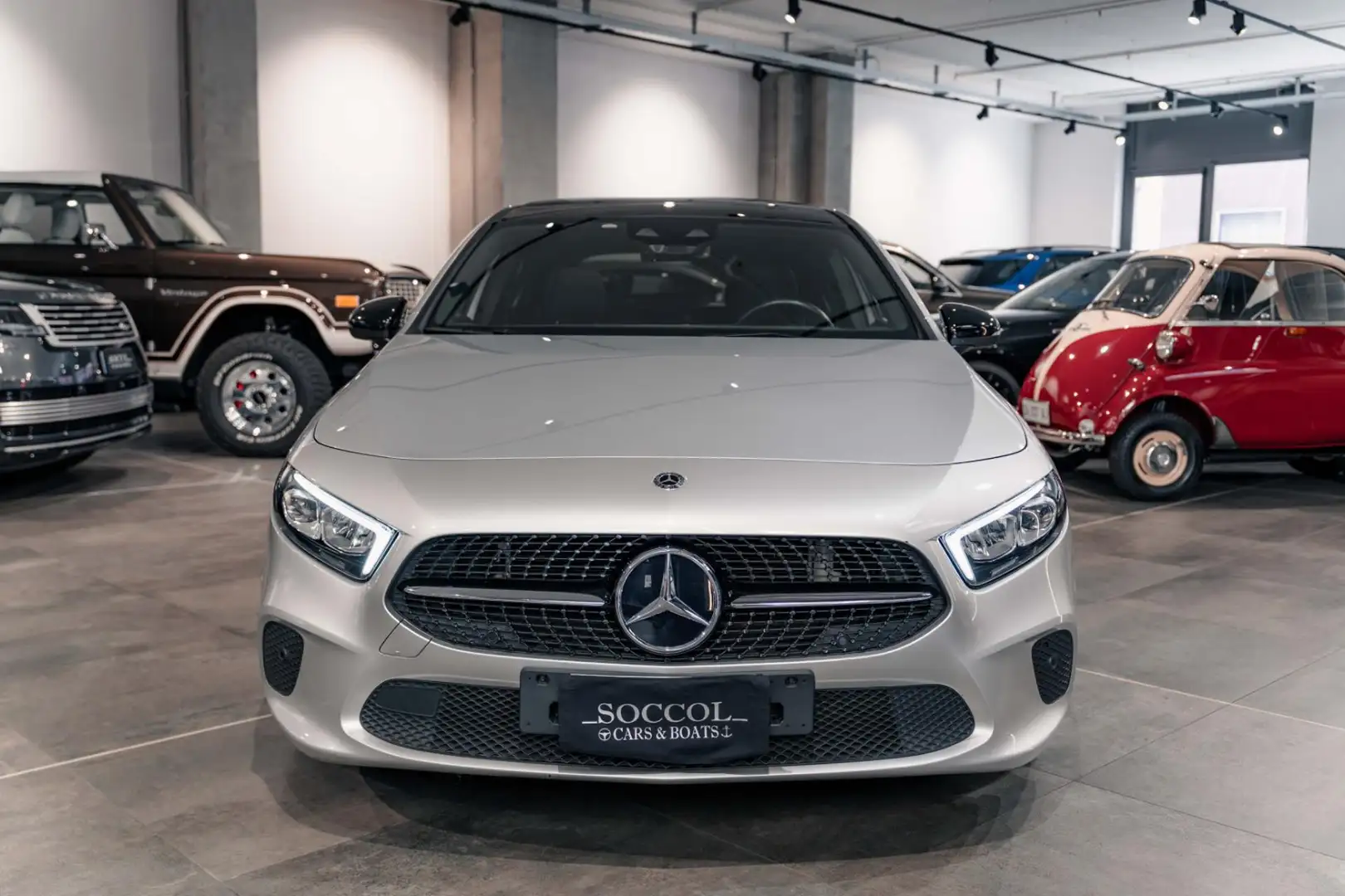 Mercedes-Benz A 180 Automatic Sport*AUTOMATICA*TETTO APRIBILE*18" Argento - 2