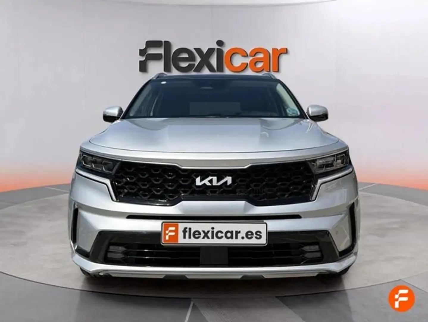 Kia Sorento 1.6 T-GDi HEV Plus Edition 4x2 Gris - 2