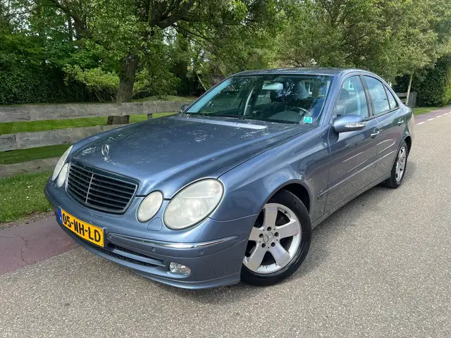 Mercedes-Benz E 270 CDI Avantgarde