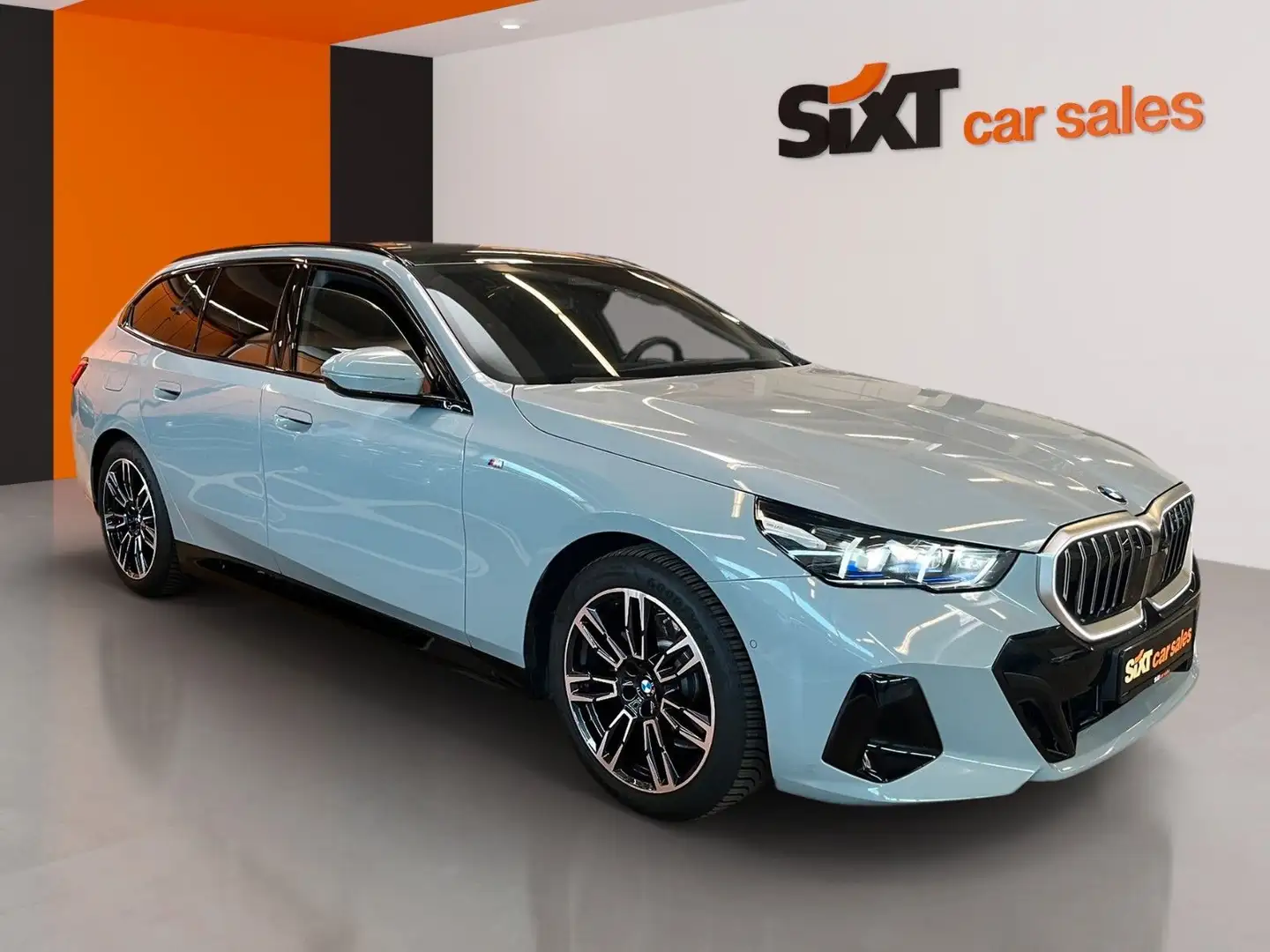 BMW 520 i M Sport Lüft|Pano|HUD|PAs+360°|h&k|4xSH|AHK Gris - 1