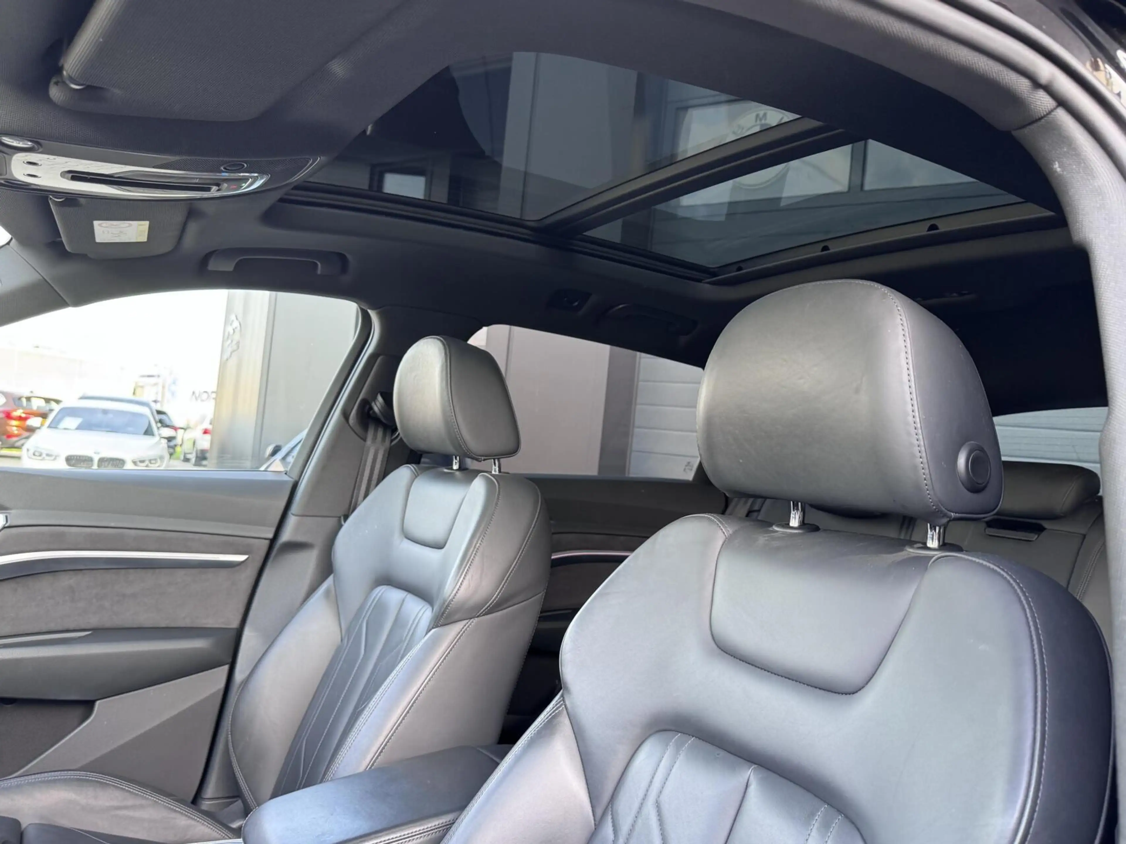 Audi e-tron 55 Quattro 3x S Line PANO|360 CAMERA|B&O|MEMORY|LE — photo 7