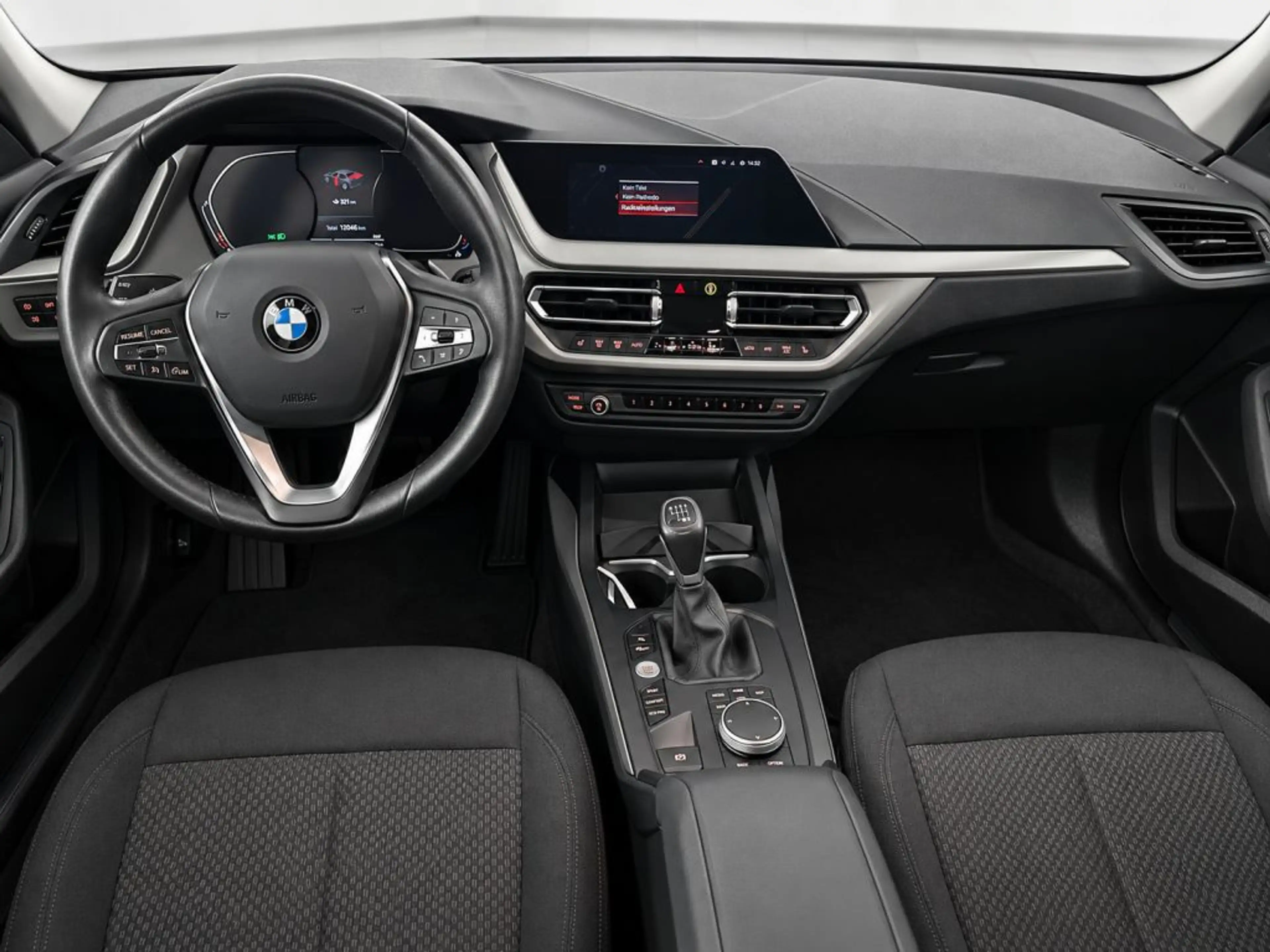 BMW 218 218d Gran Coupe Advantage — photo 8