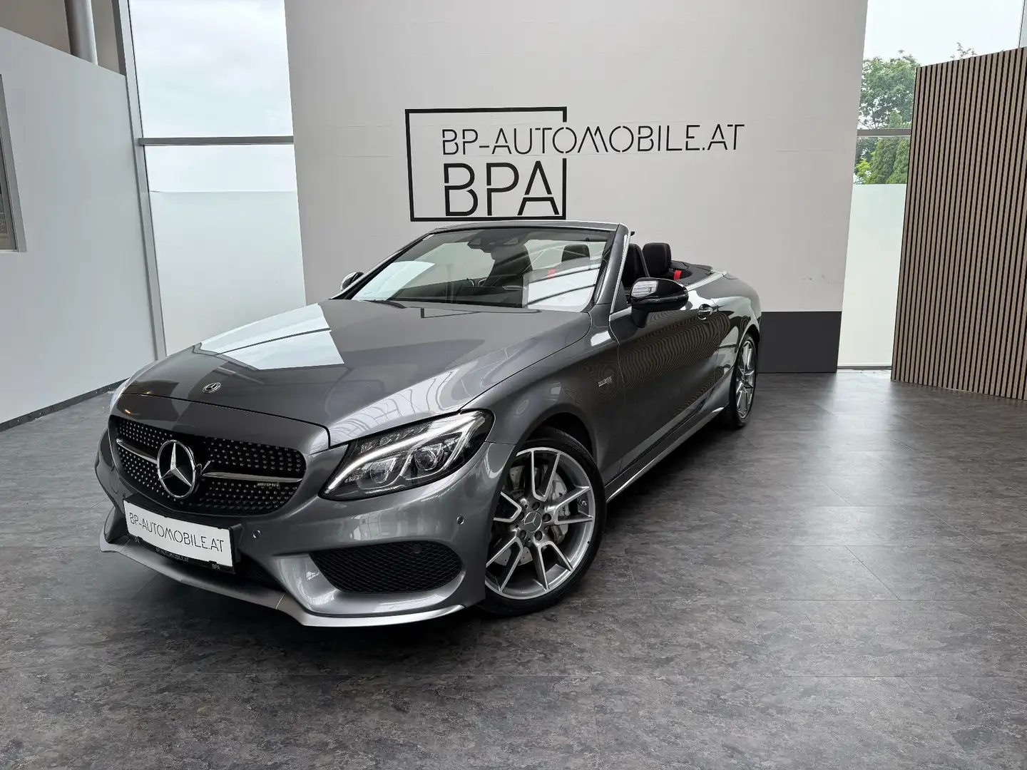 Mercedes-Benz C 43 AMG -Klasse Cabrio Allrad 4MATIC Aut. Grau - 1