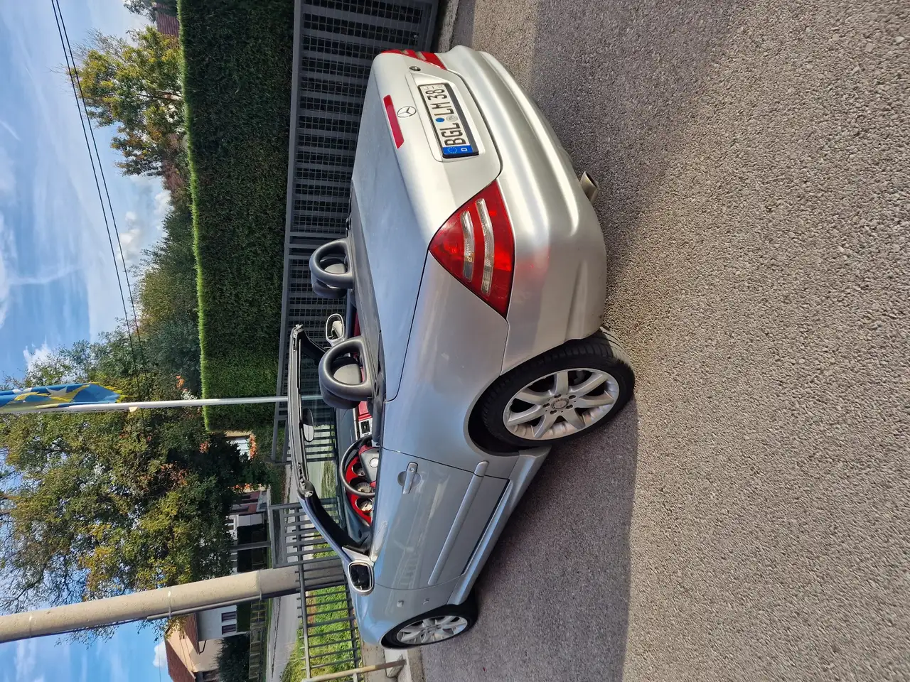 Mercedes-Benz SLK 230