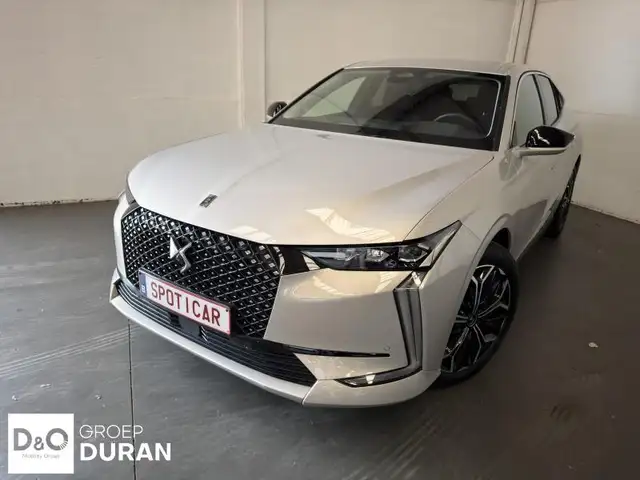DS Automobiles DS 4 Crossback Etoile Hybrid e-dcs6
