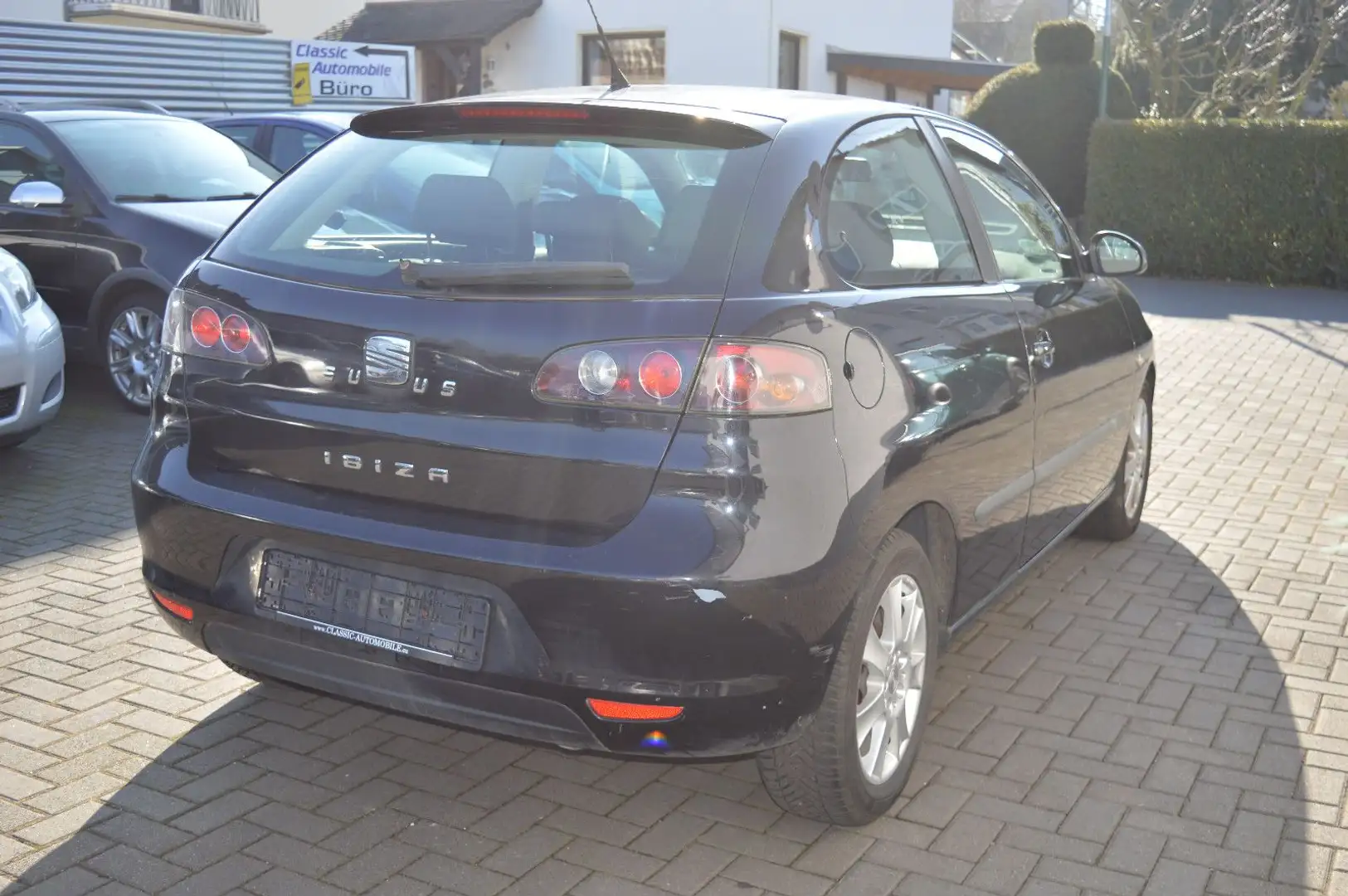 SEAT Ibiza Comfort Edition 1,4 **Tempomat**Klima** Schwarz - 2