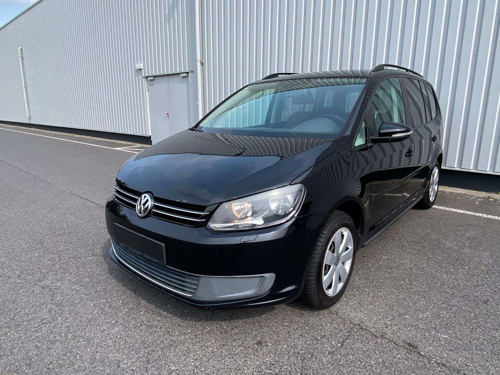 Second hand Volkswagen Touran 1.6