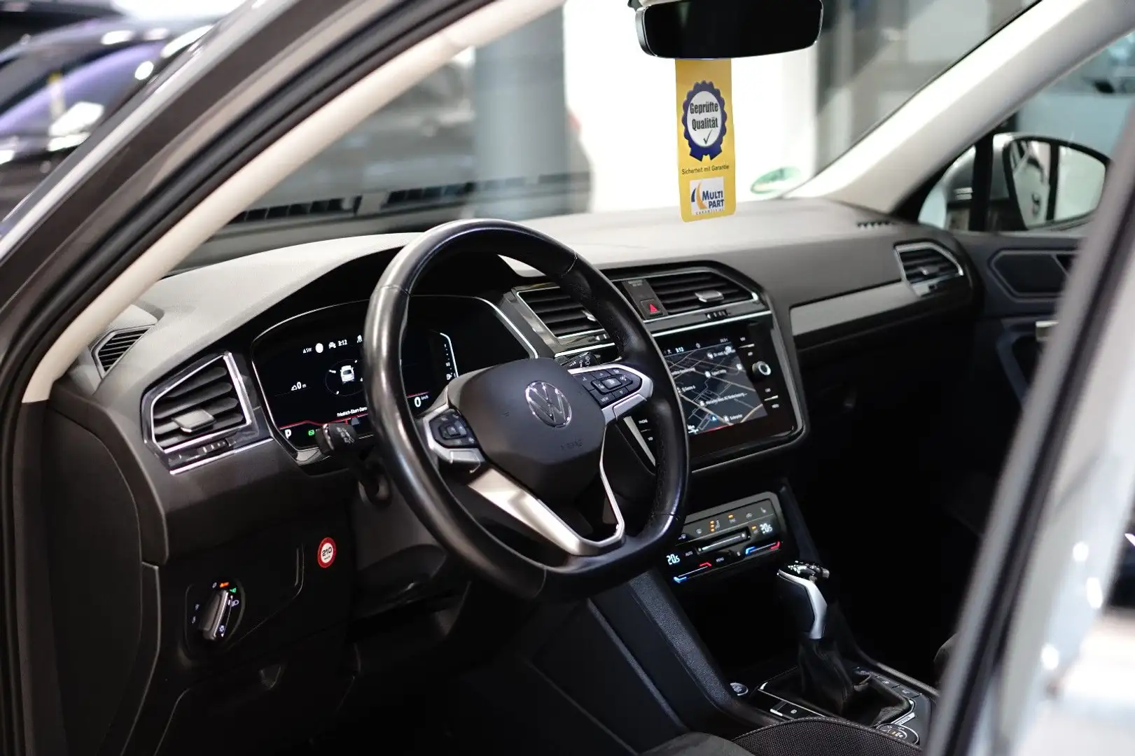 Volkswagen Tiguan 2.0|ELEGANCE|7-SITZ|ACC|MASAG|PANO.|360°| Grau - 2