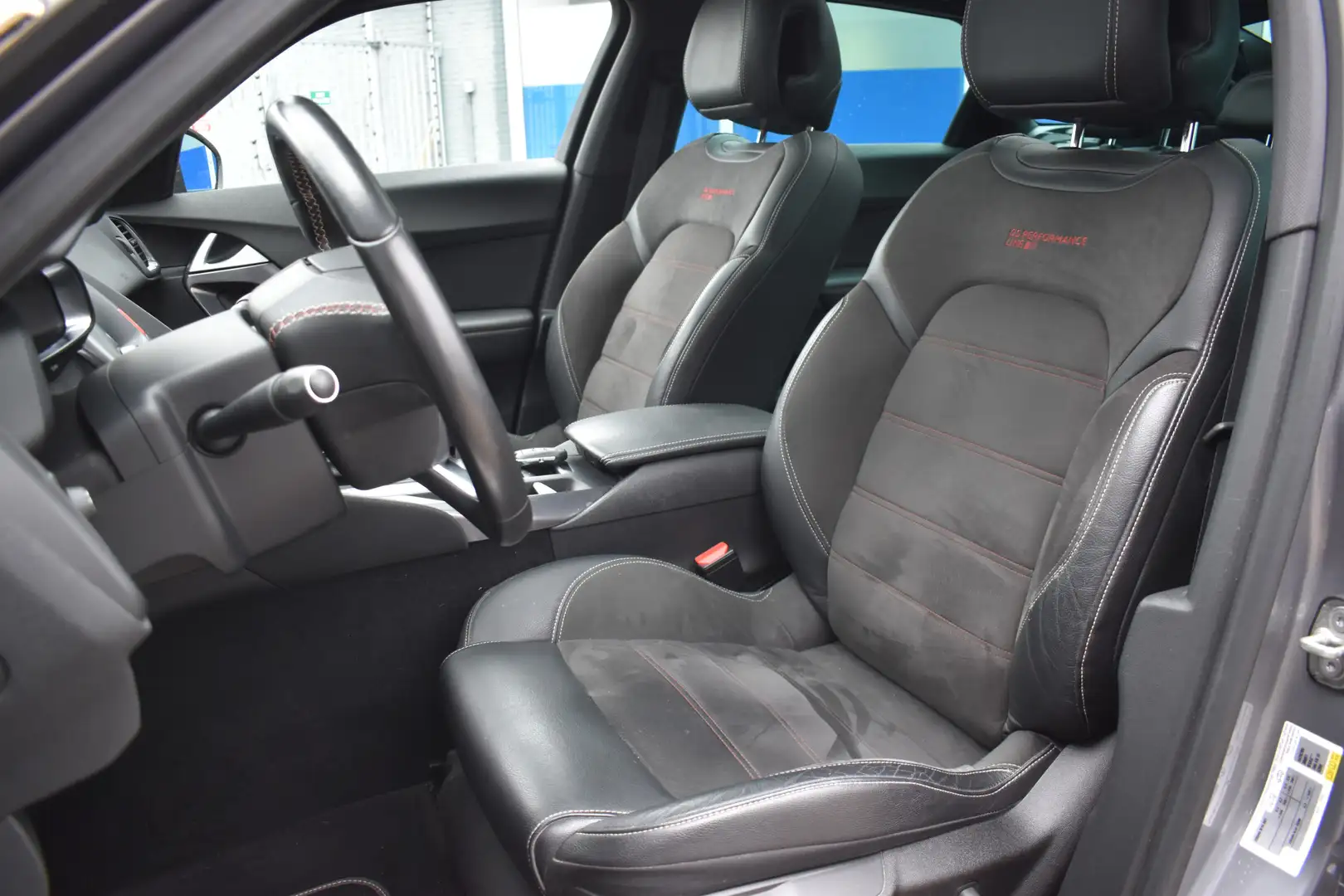 DS Automobiles DS 5 THP 165pk Performance Line Automaat | Navigatiesys Grau - 2