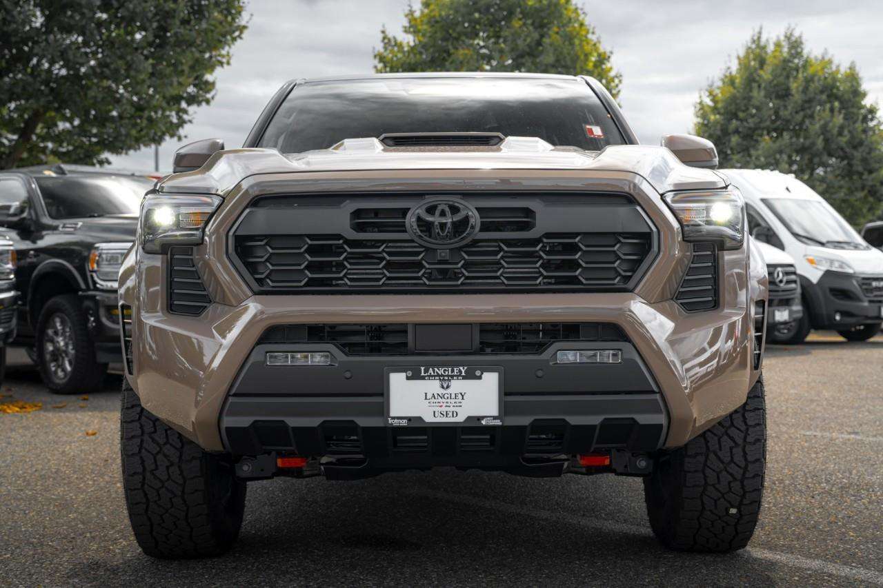 2026 Toyota Tacoma 'PREMIUM PACKAGE- TRD SPORT- 1 OWNER- NO ACCIDENTS — photo 1