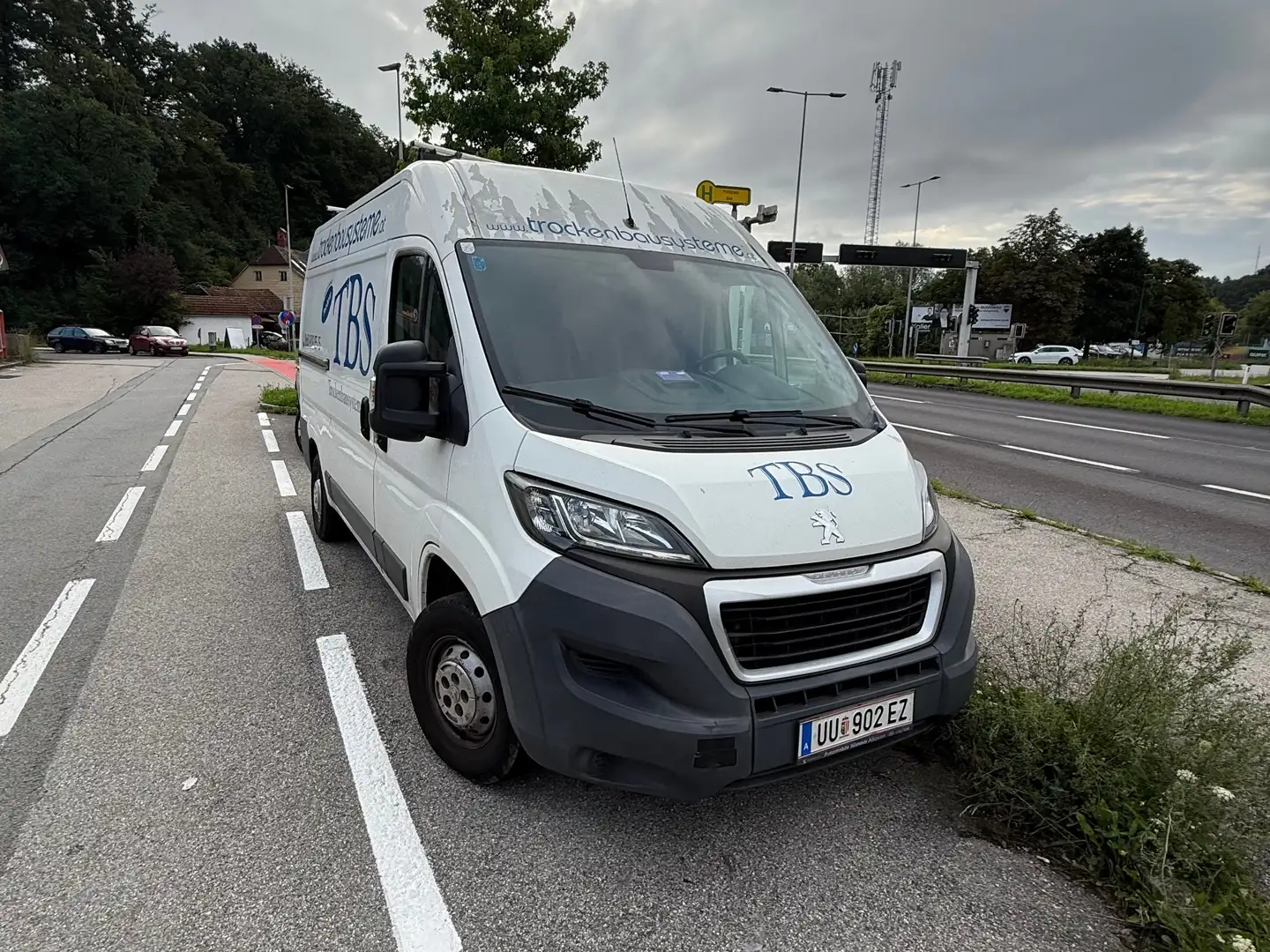 Peugeot Boxer Boxer Bus 3300 L2H2 2,2 HDi 130 FAP Euro 5 Weiß - 1