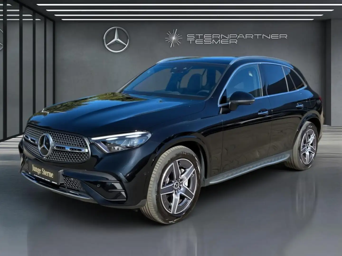 Mercedes-Benz GLC 400 e 4M AMG Pr.Plus Airmatik HUD AHK Distr. Schwarz - 1